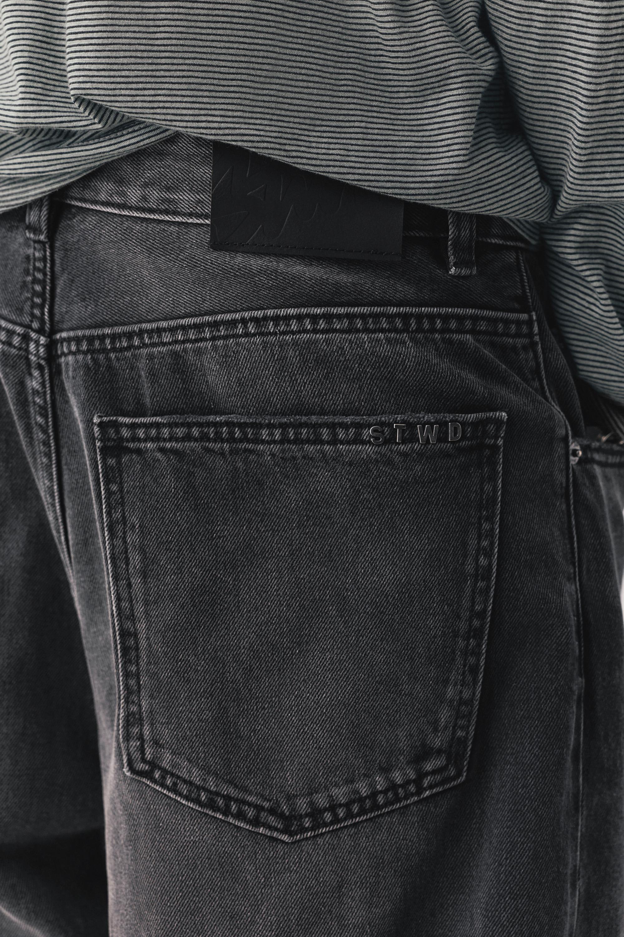 Relaxed fit baggy jeans — Faded black