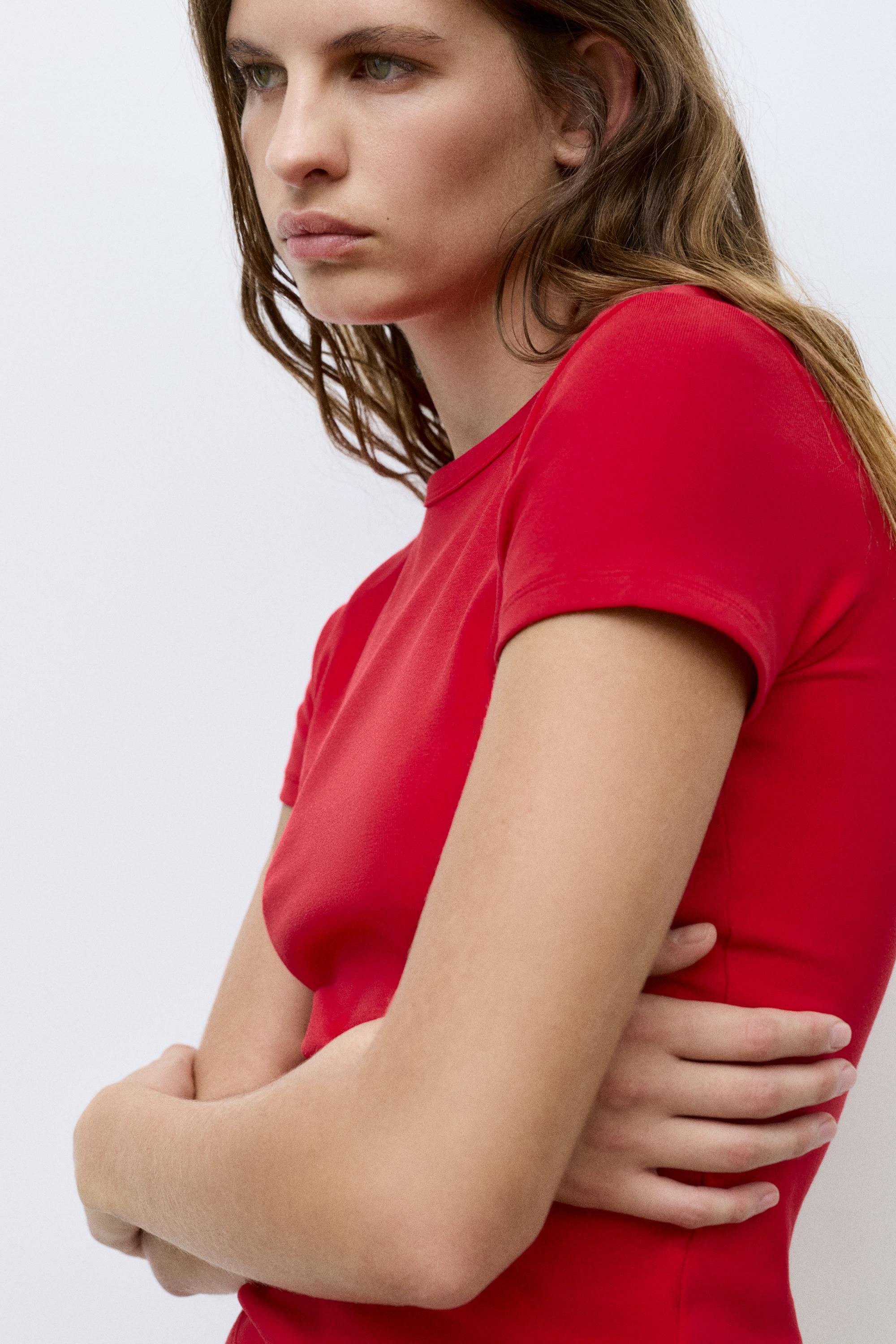 Kısa kollu dar kesim t-shirt - Görsel 6