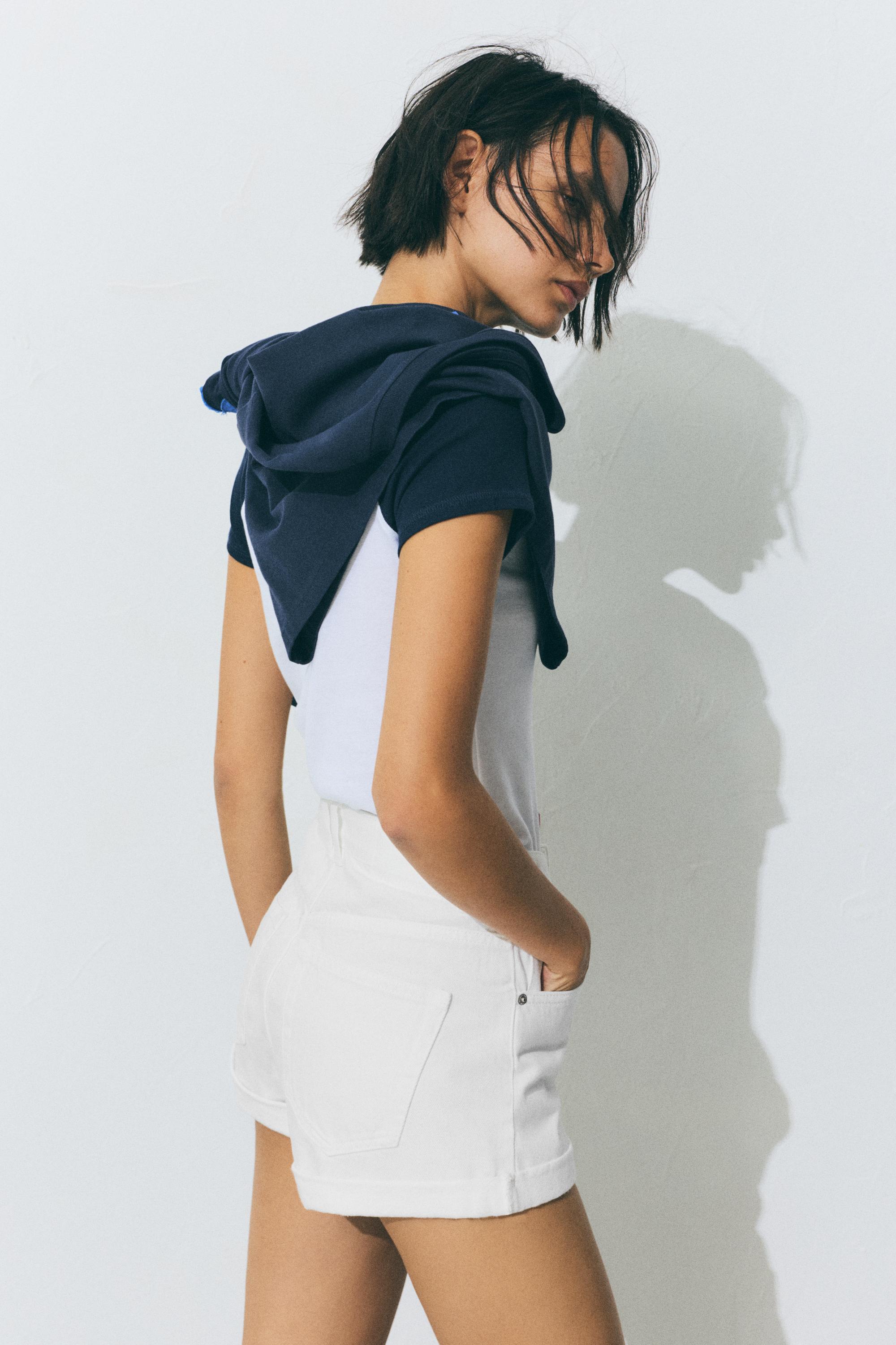Denim mom fit shorts with turn-up hems — White