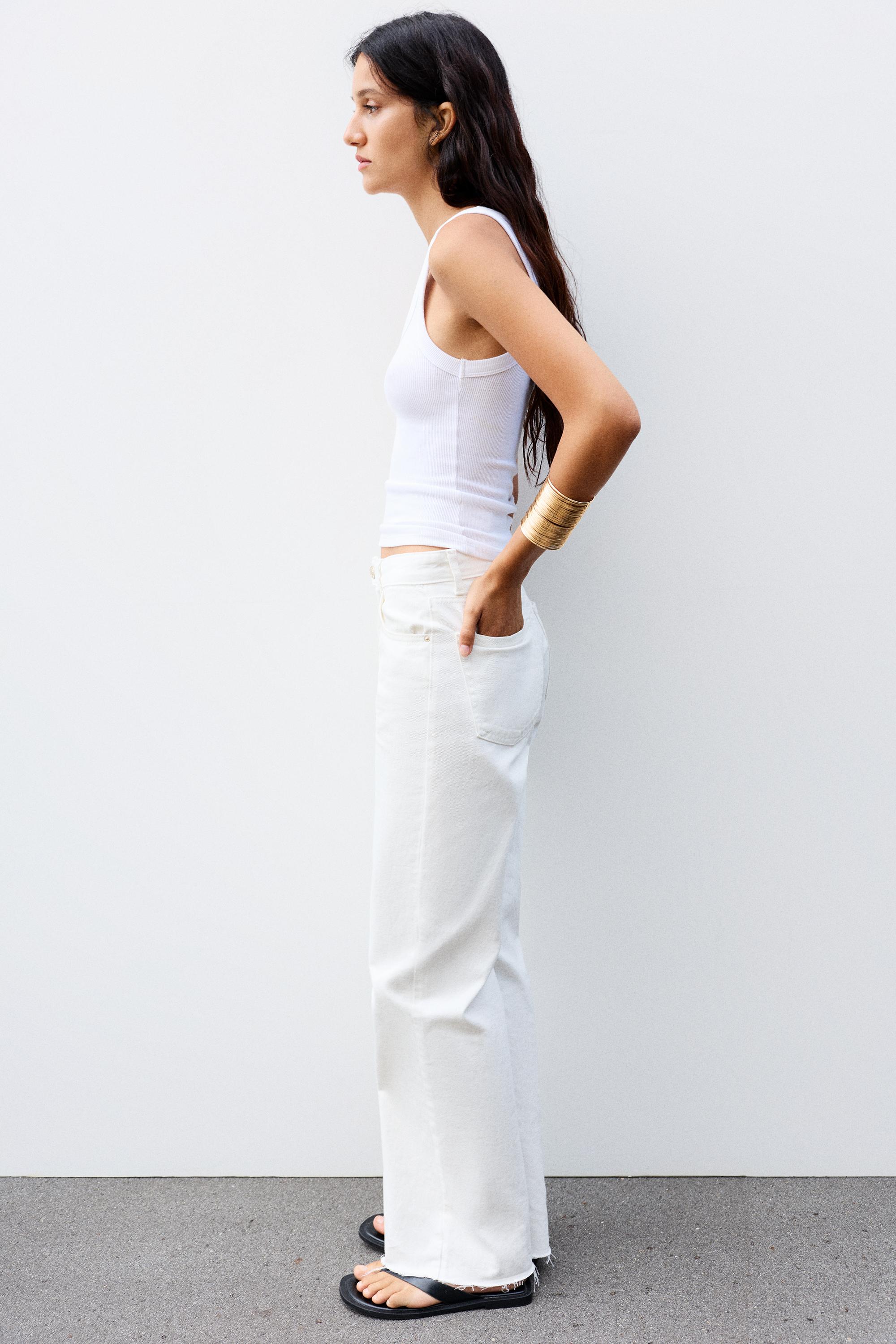 Multi-strand bangle — Gold