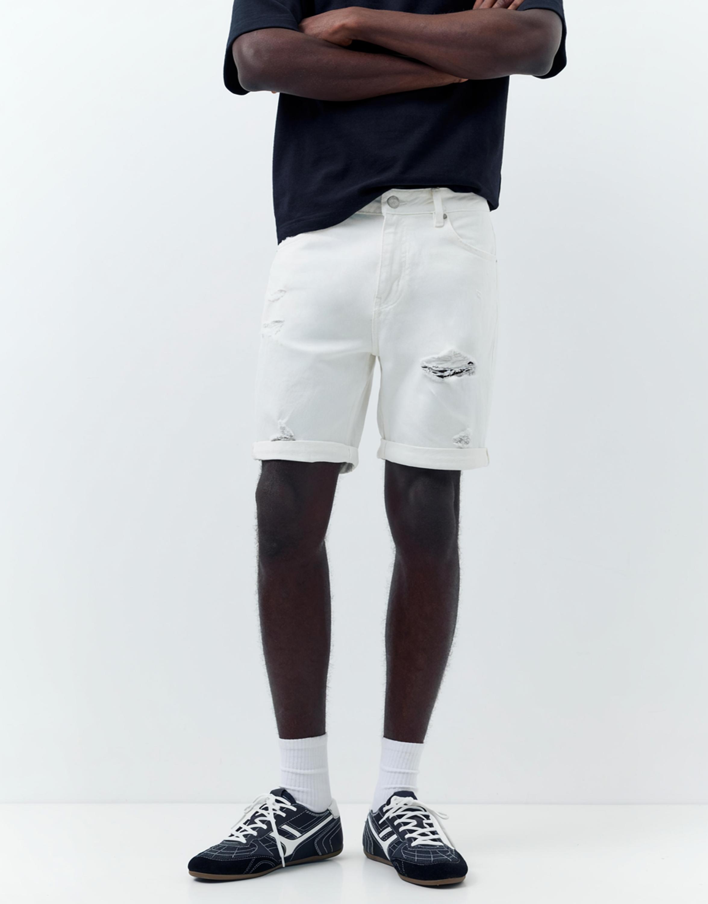 Ripped denim Bermuda shorts — Off white