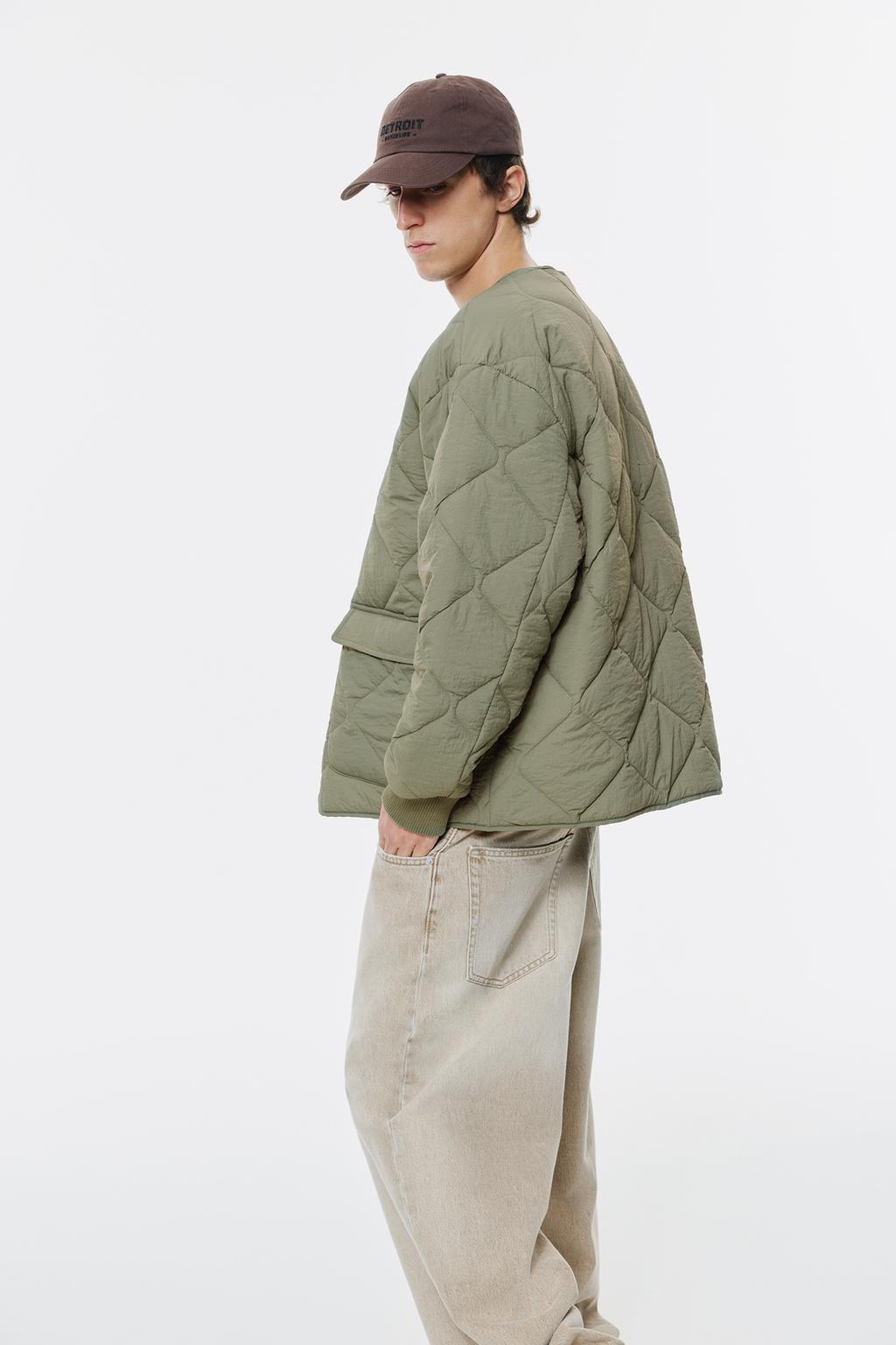 Leichte Steppjacke mit Taschen PULL&BEAR