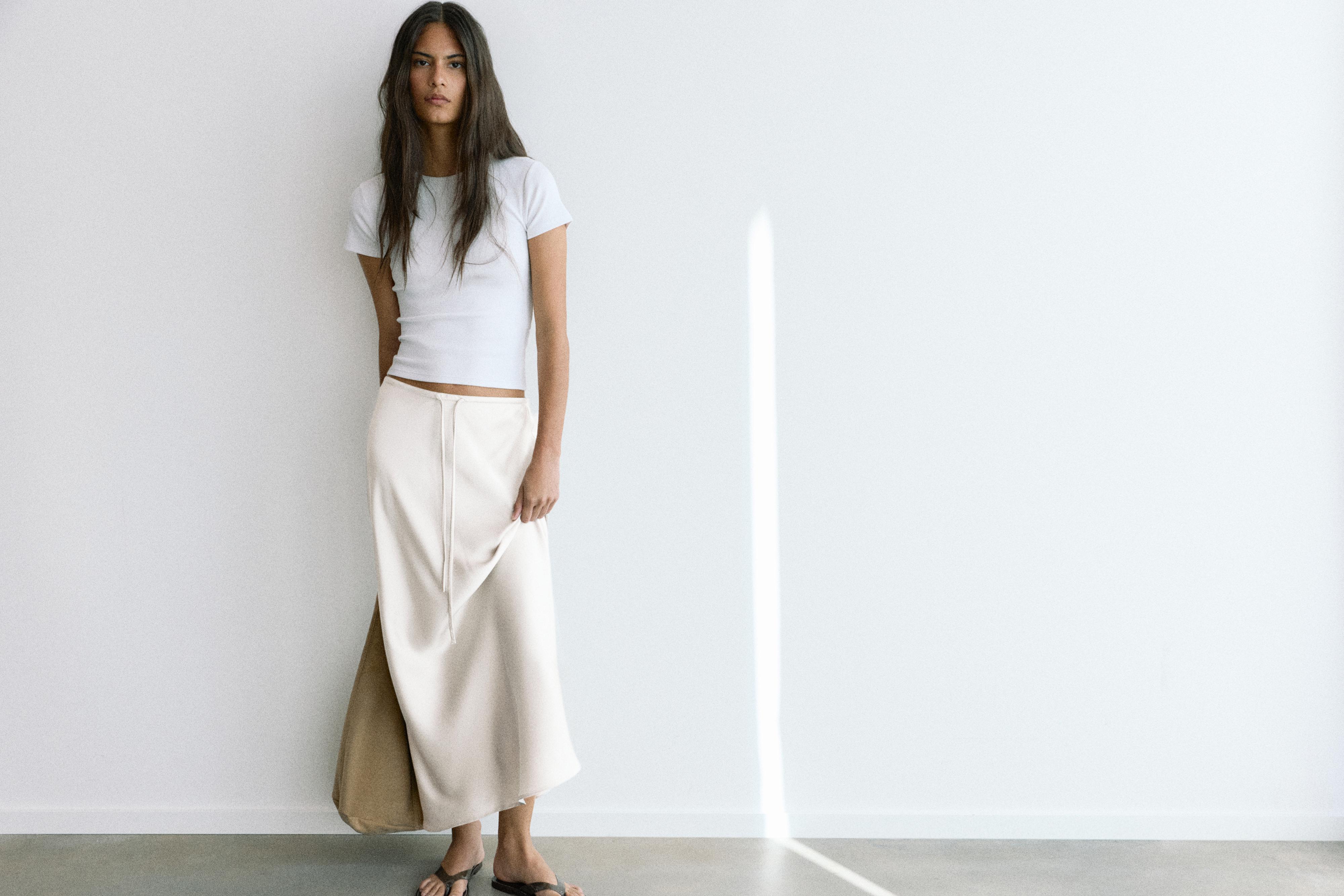 Satin midi skirt — Ecru