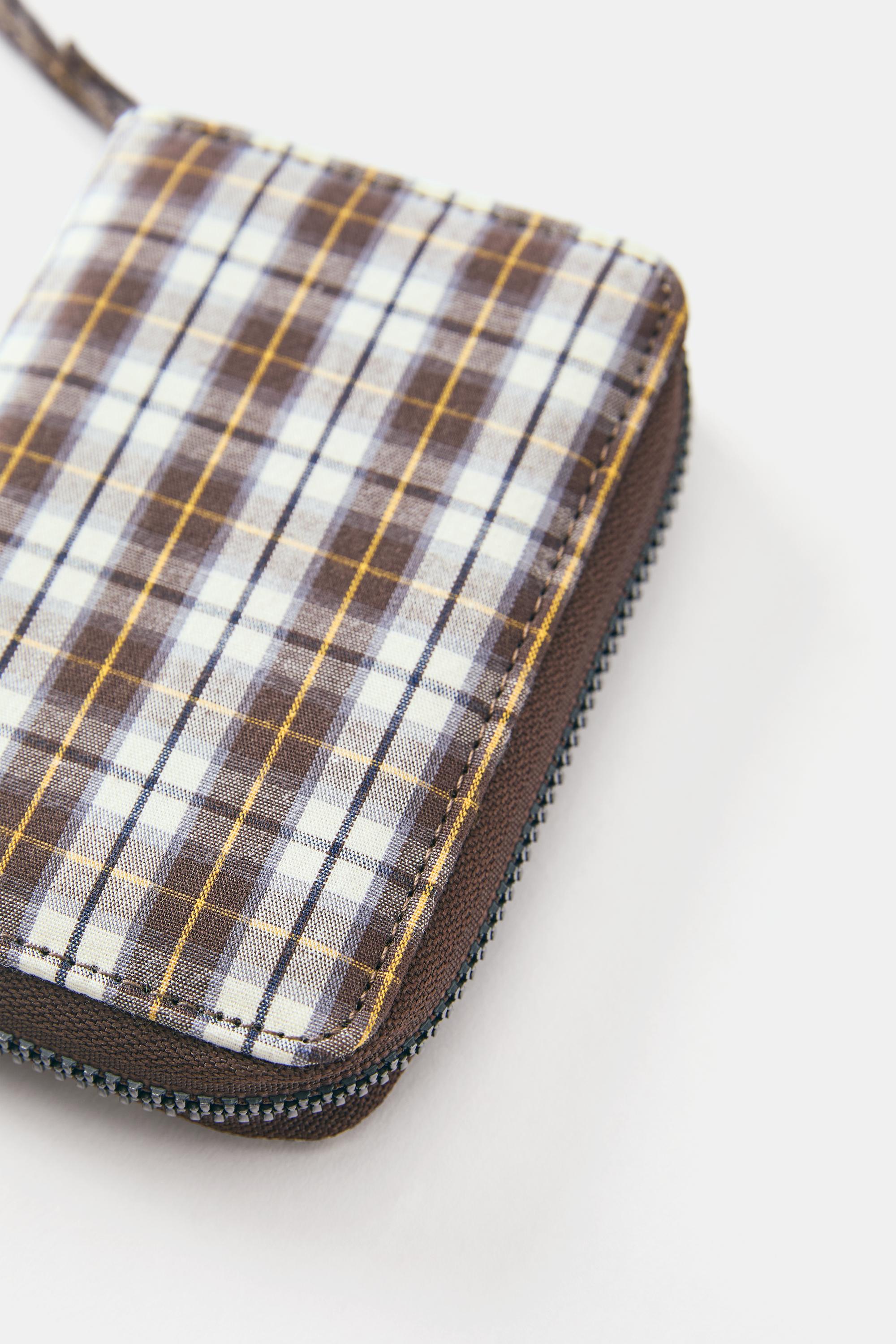 Check print purse — Brown