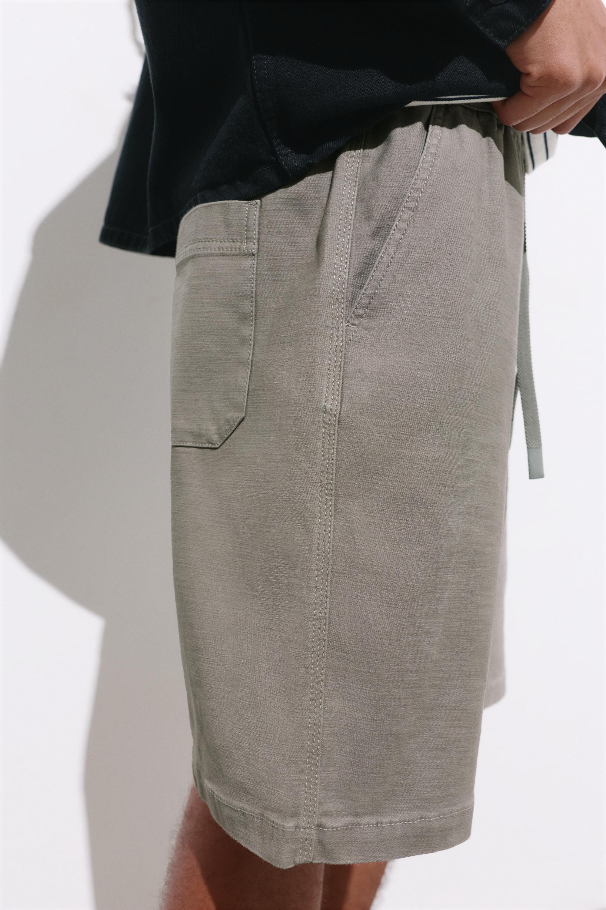 Bermuda sweat shorts — Grey
