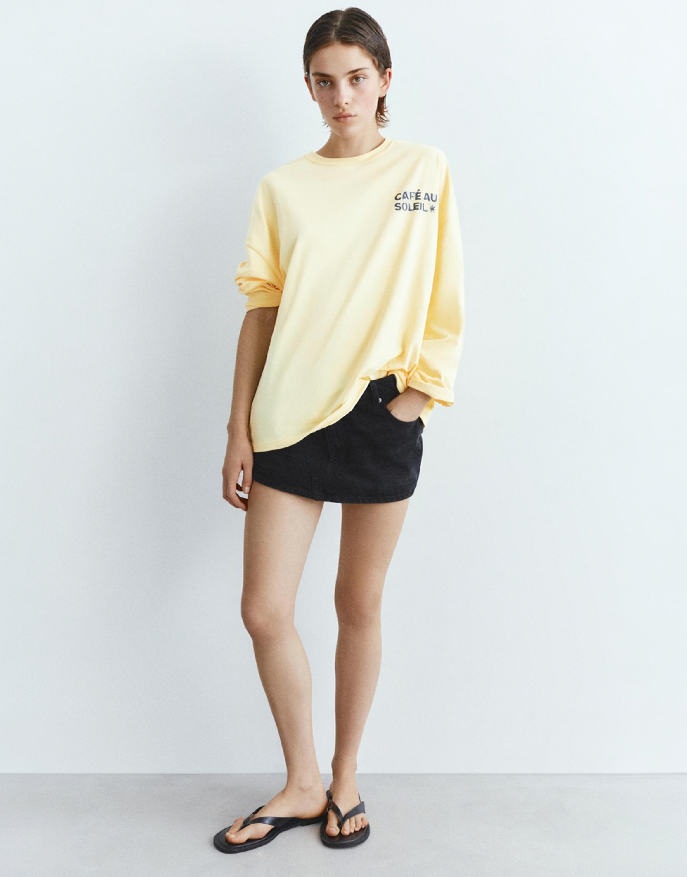 Long sleeve slogan T-shirt — Yellow