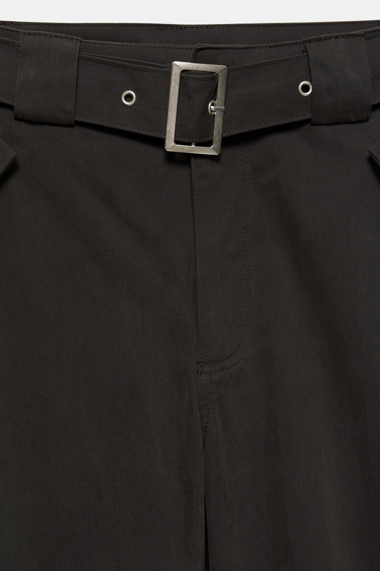 Barrel cargo trousers — Faded black