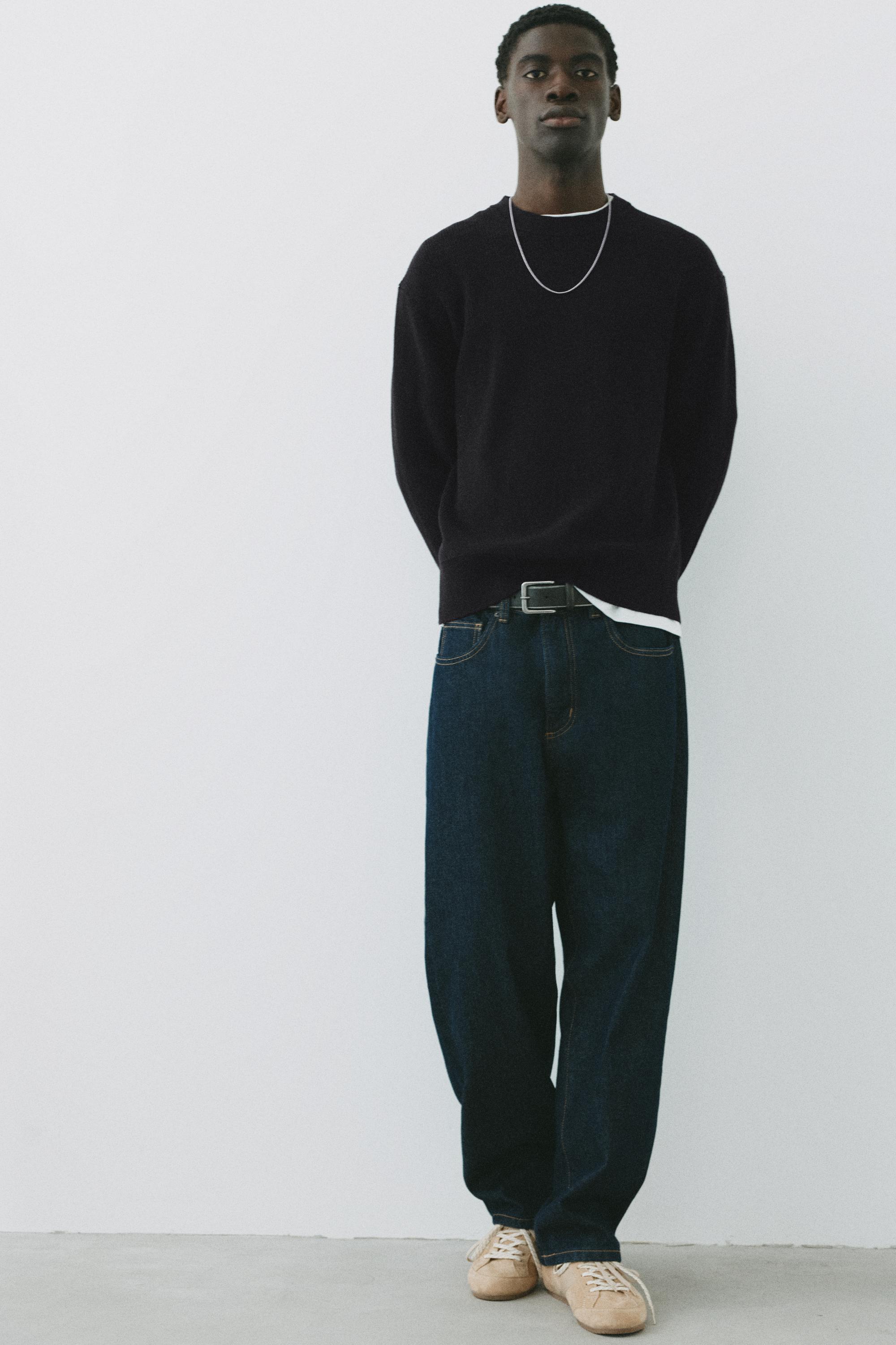 Basic jumper — Black