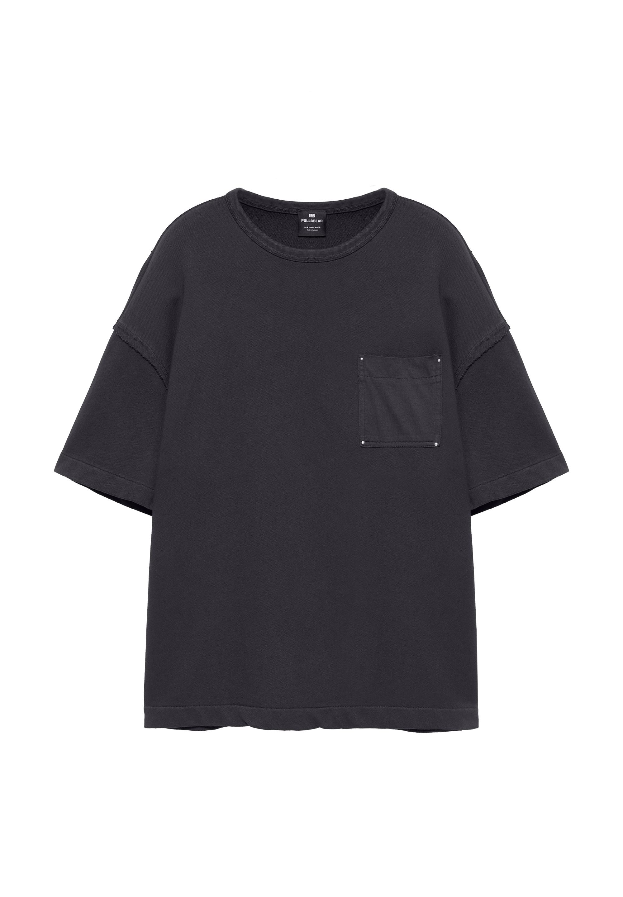 Oversize T-shirt with stud pocket — Anthracite grey