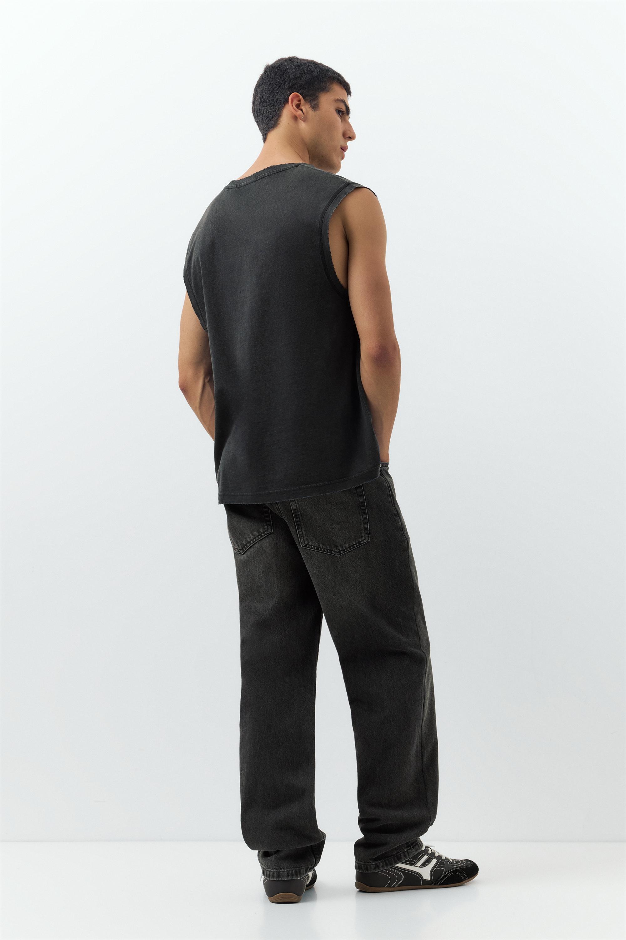 Straight-leg jeans — Black