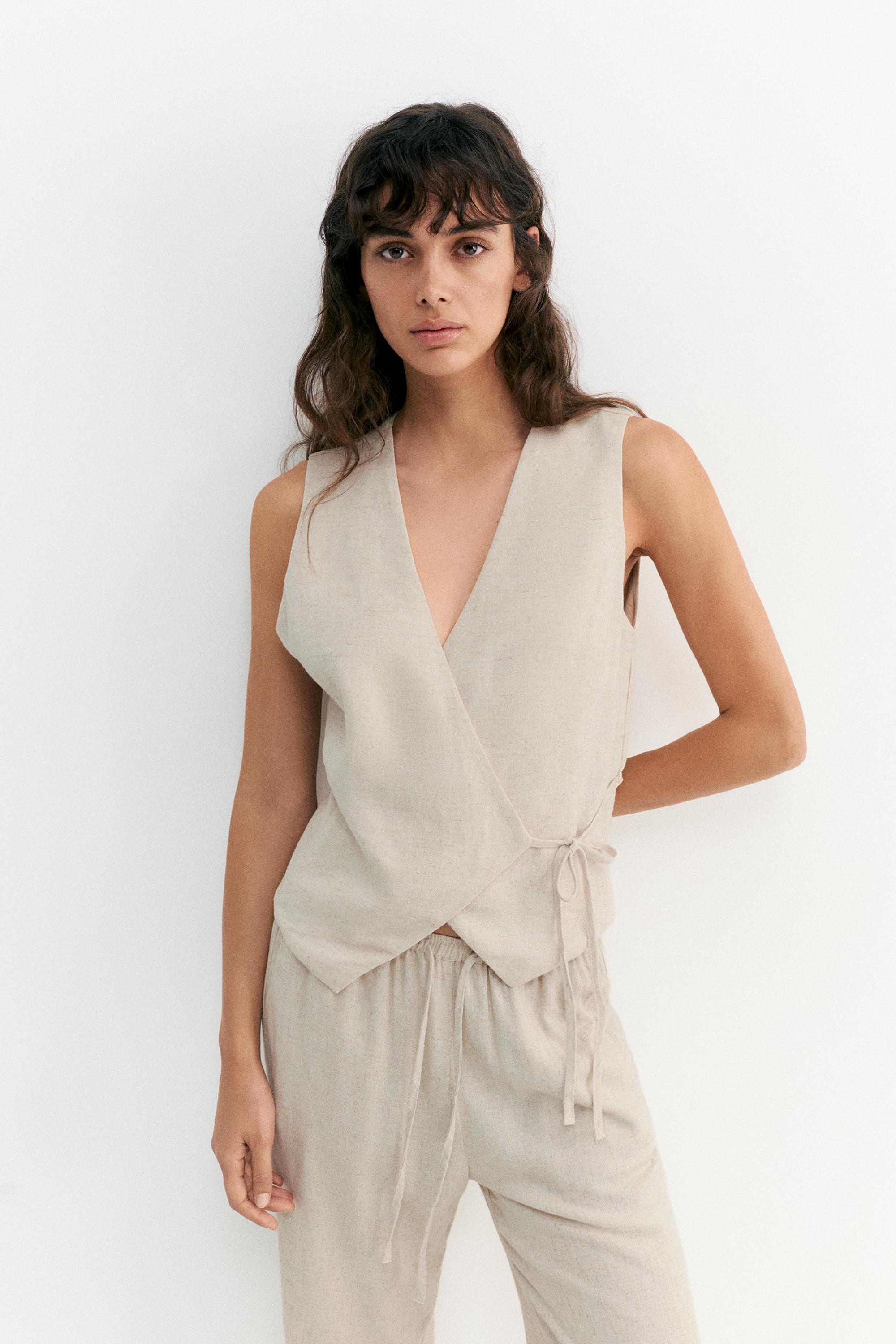 Rustic linen-blend waistcoat — Beige