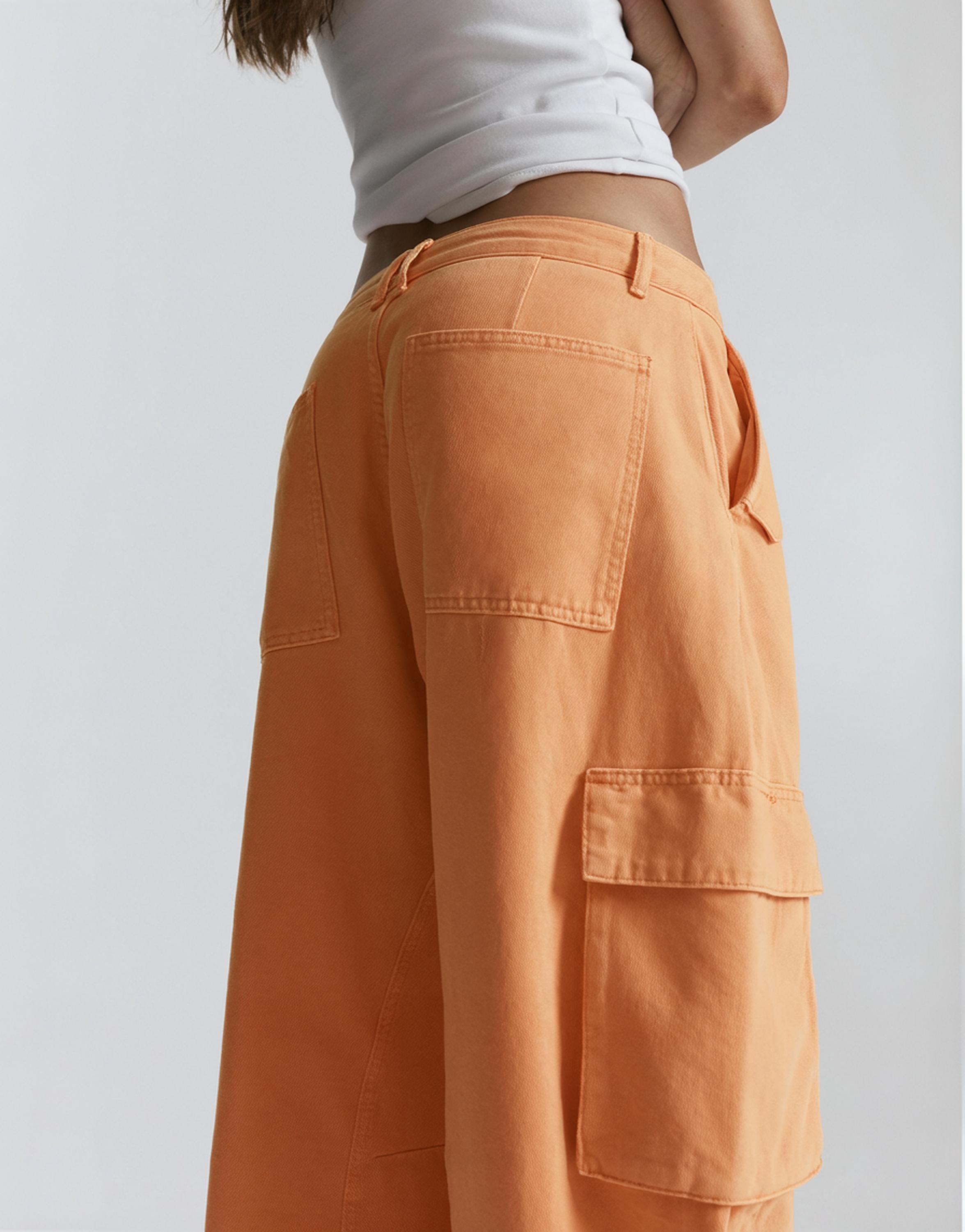 Balloon fit cargo trousers — Orange