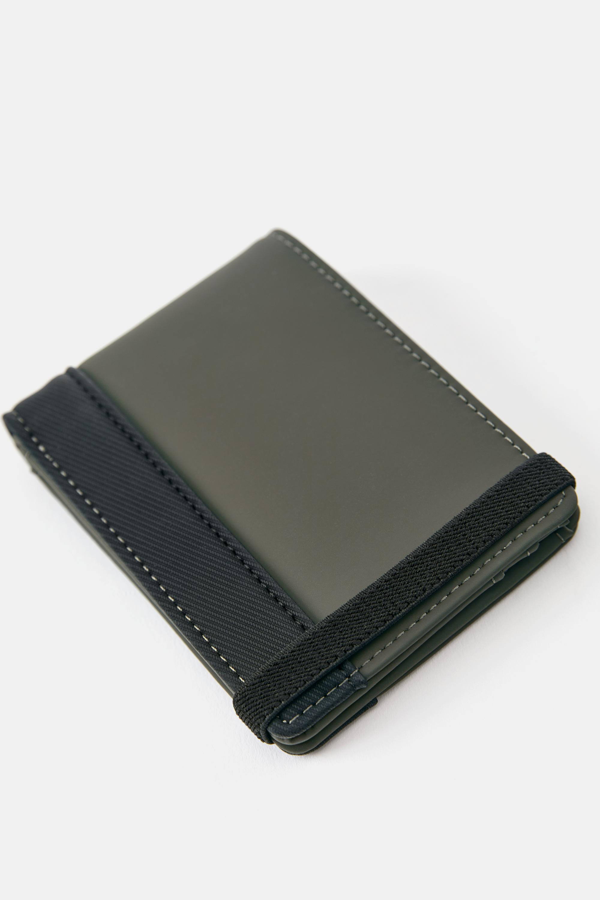 Rubberised purse — Khaki