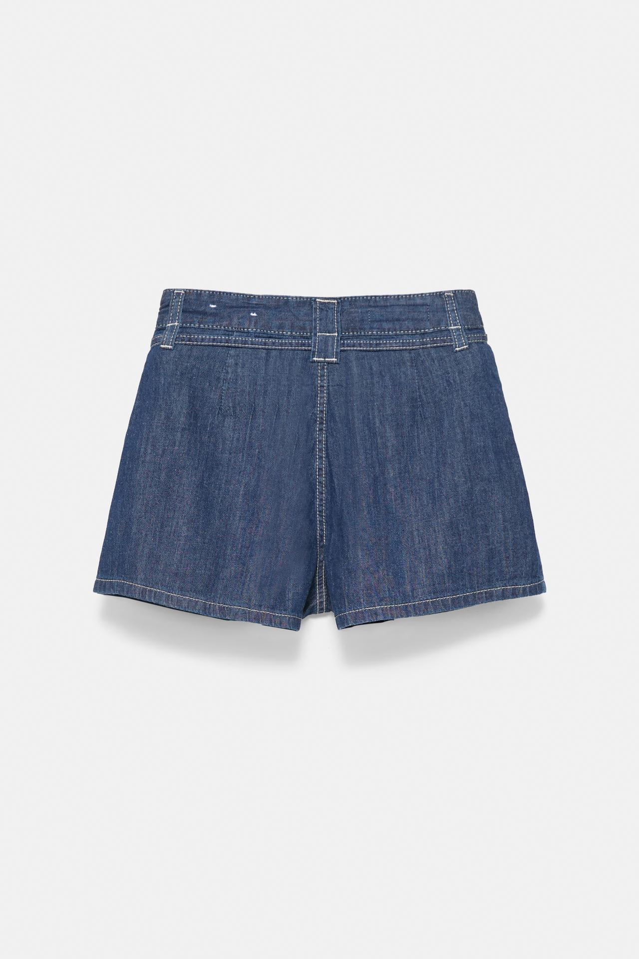 Denim shorts with darts and belt — Navy