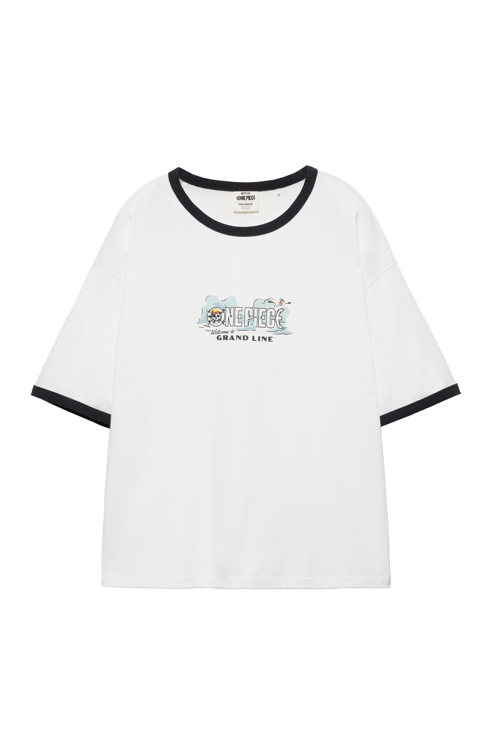 Pull&Bear One Piece fitilli tişört görsel 4