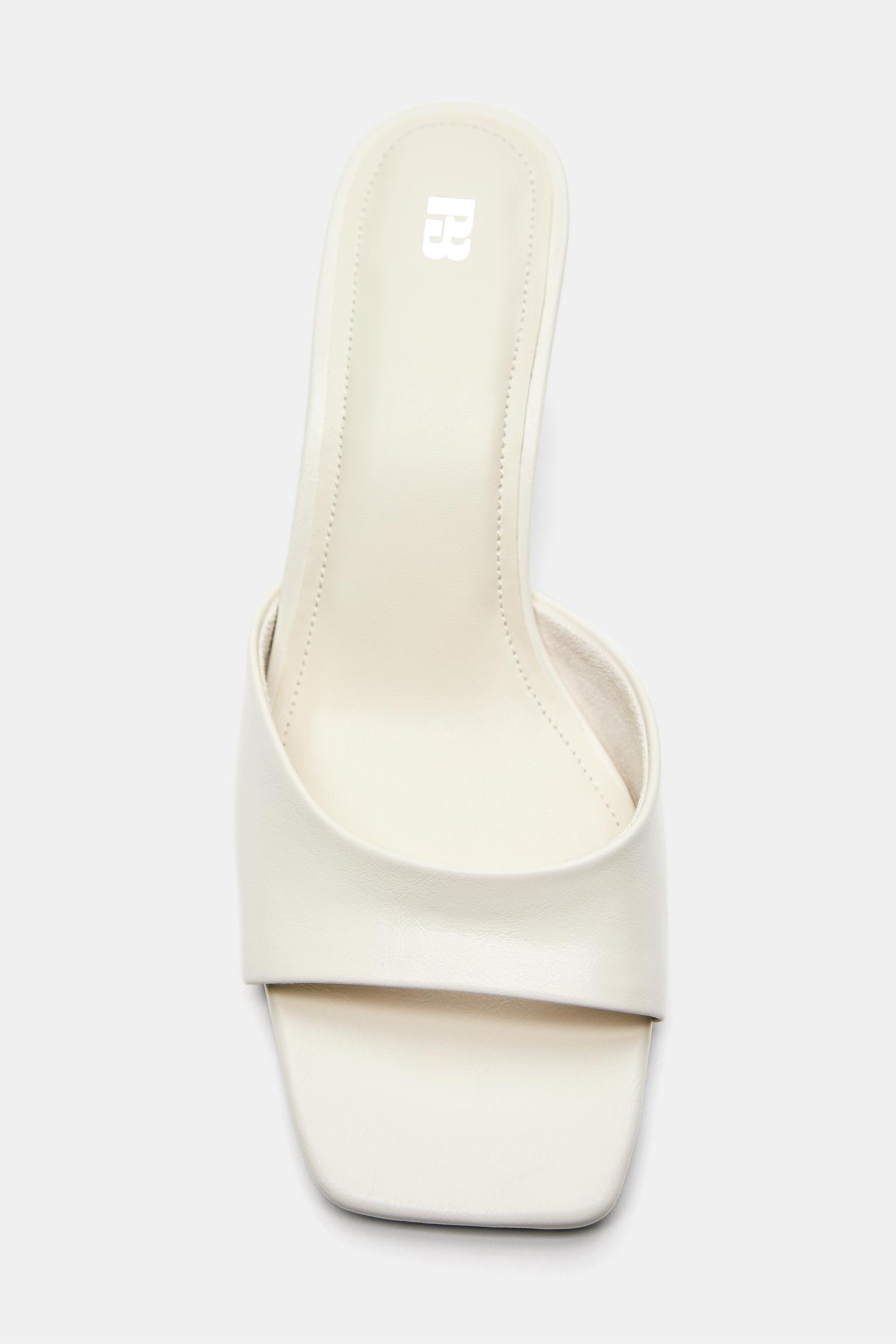 Heeled mule sandals — White
