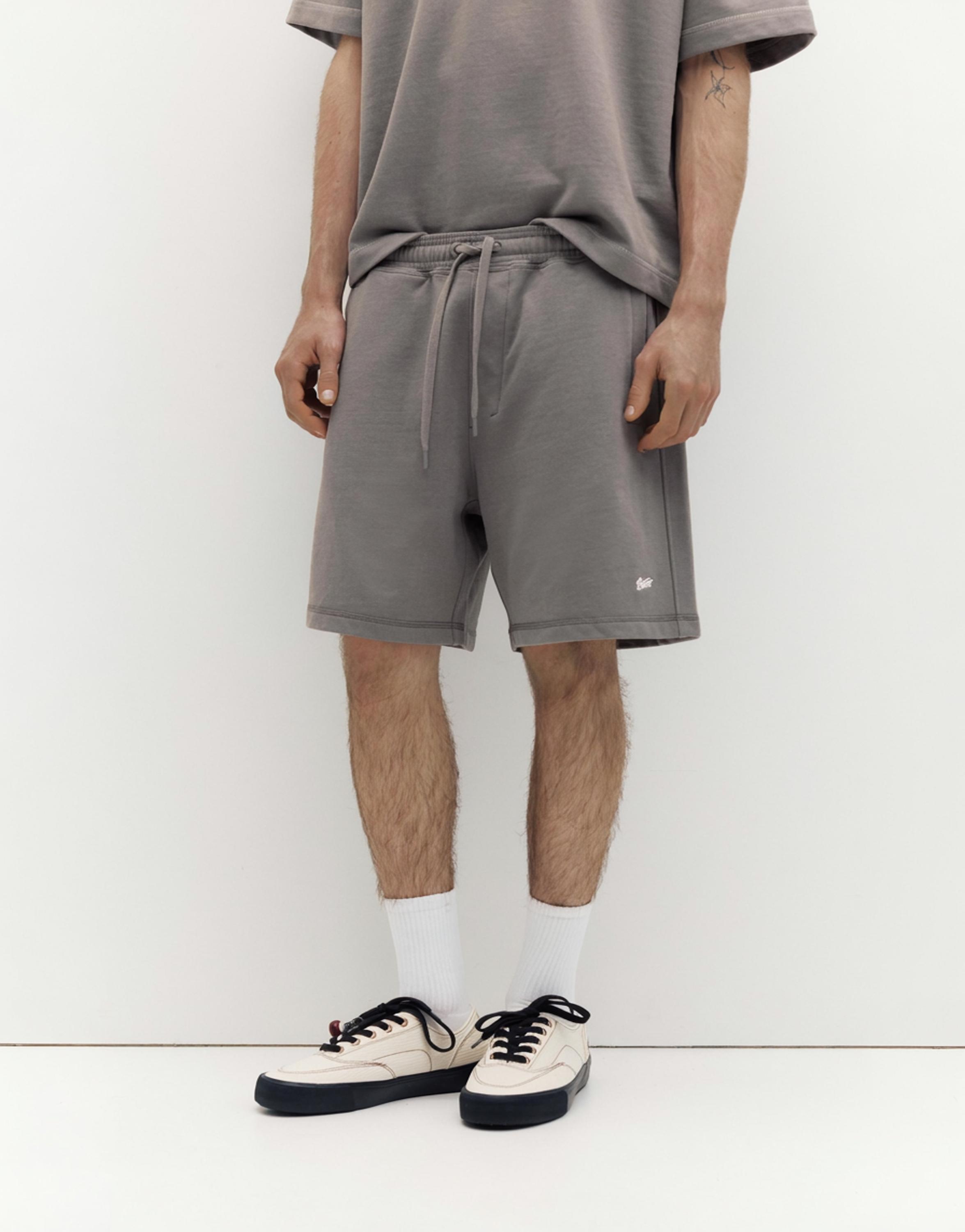 Logolu jogger bermuda şort - Görsel 149