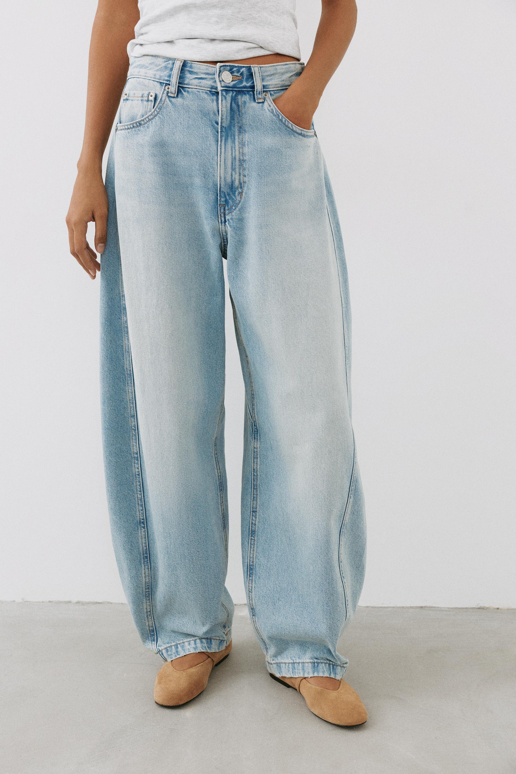Balloon jeans with belt loops — Pale blue
