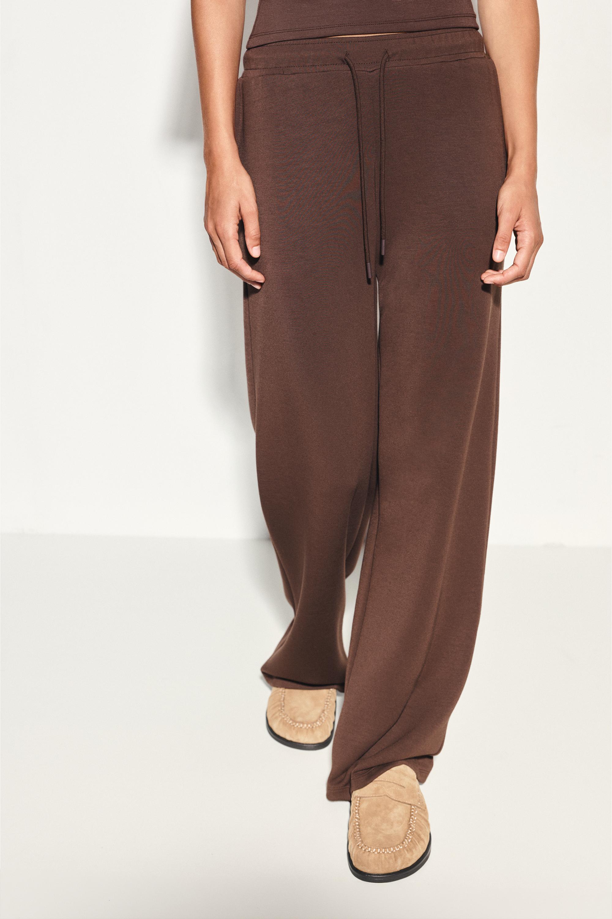 Modal wide-leg trousers — Brown