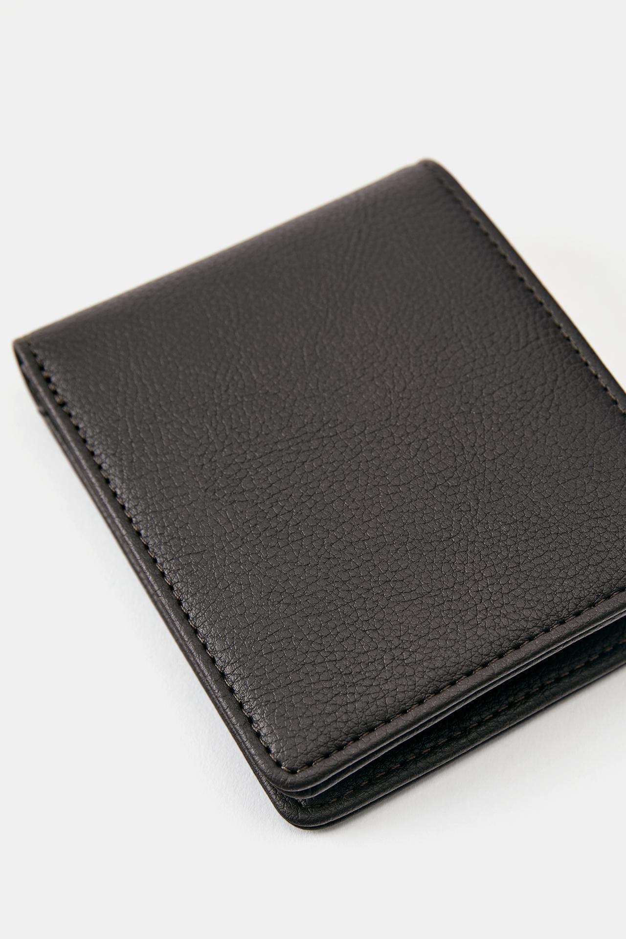 Casual wallet — Brown