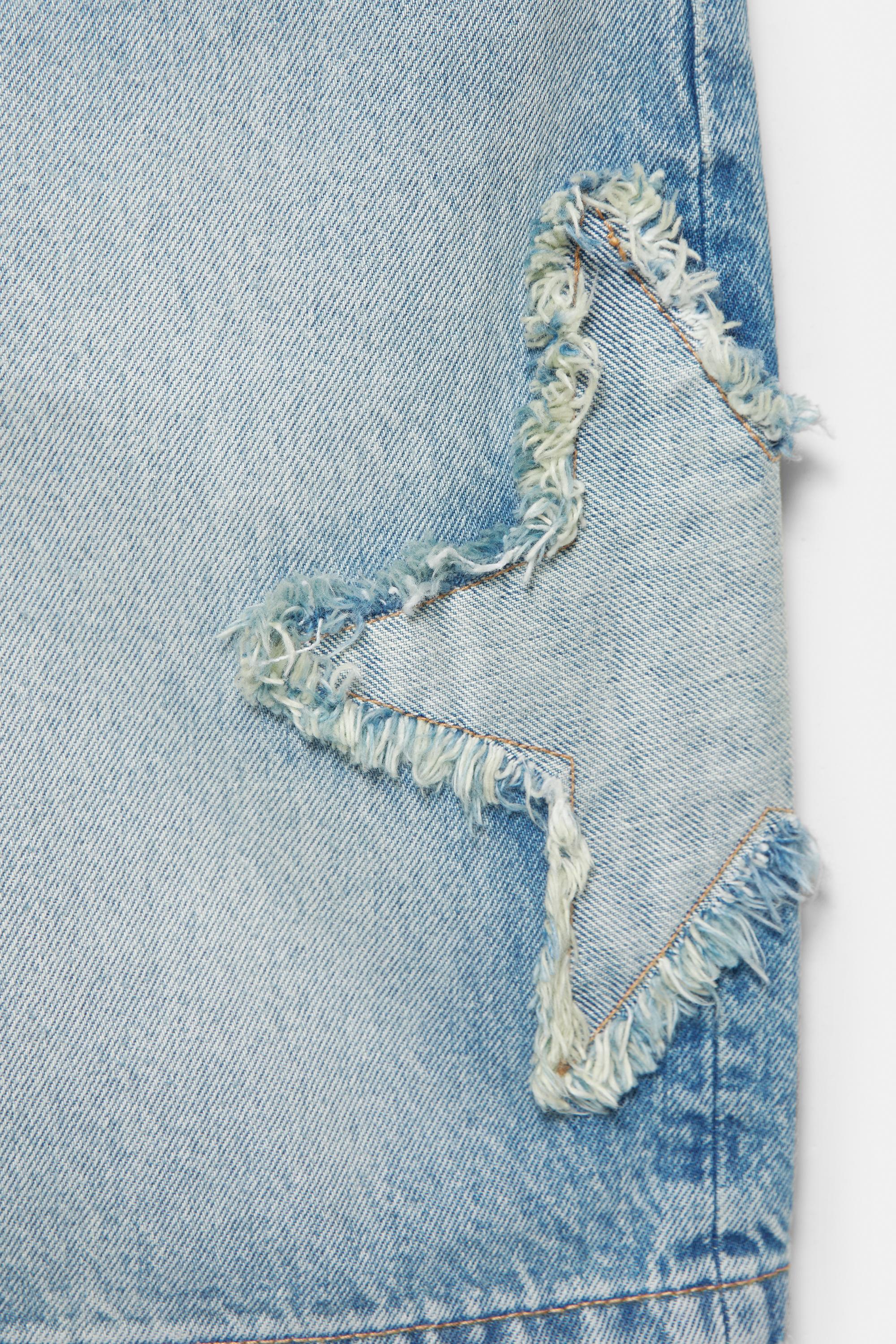 Relaxed fit denim Bermuda shorts with stars — Medium blue