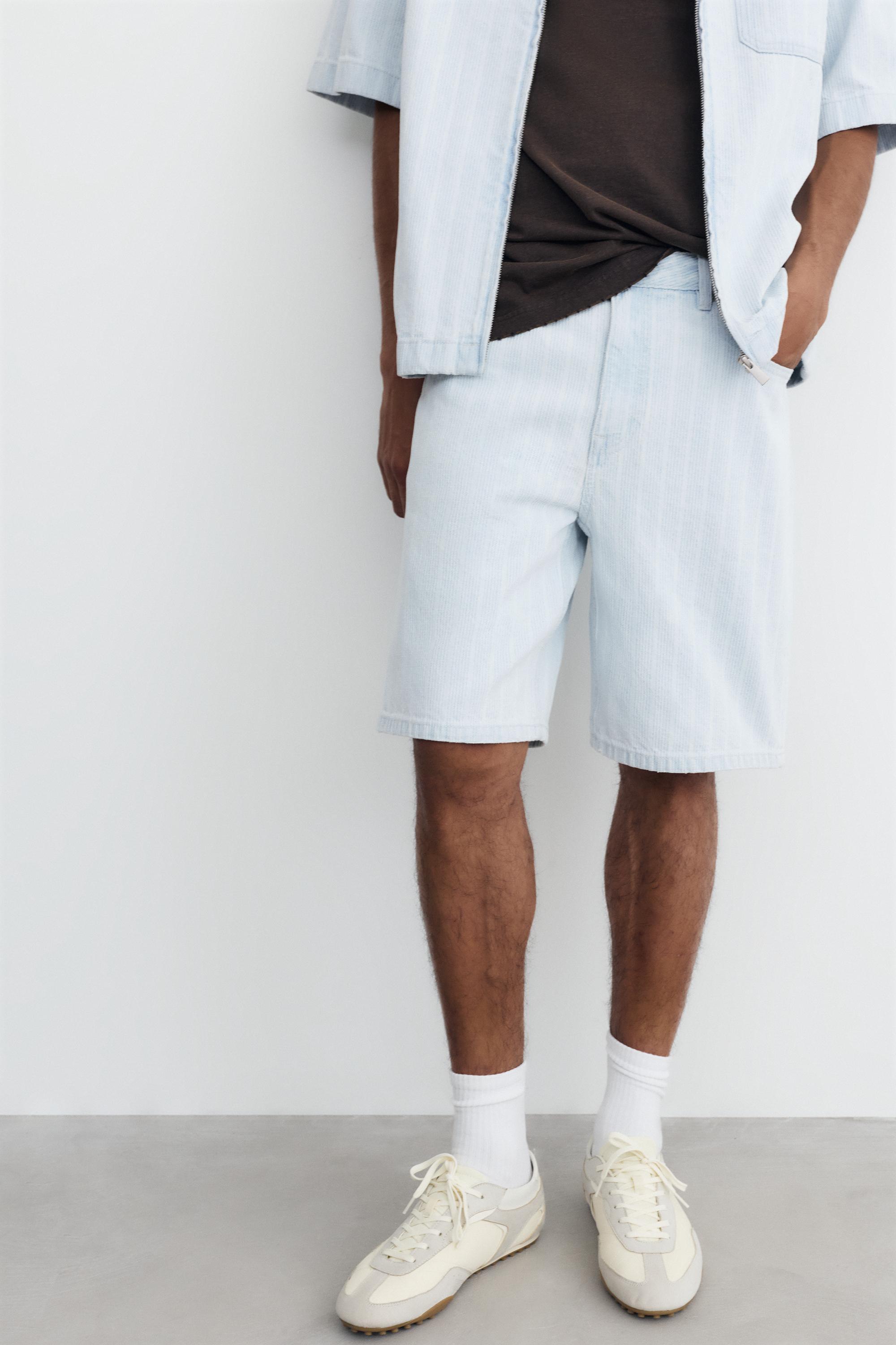 Standard fit jacquard denim Bermuda shorts — Pale blue
