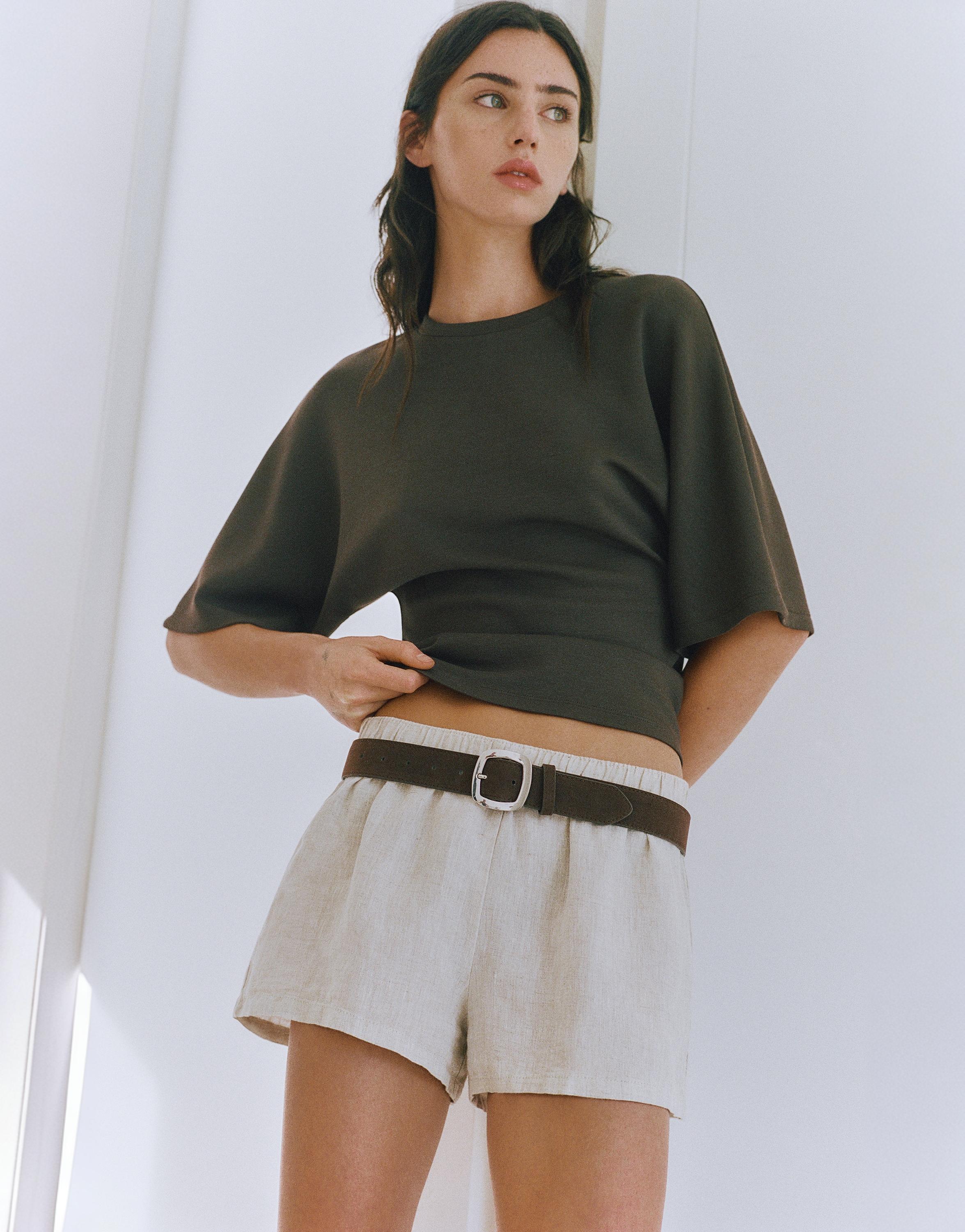Faux suede belt with rounded buckle — Chocolate