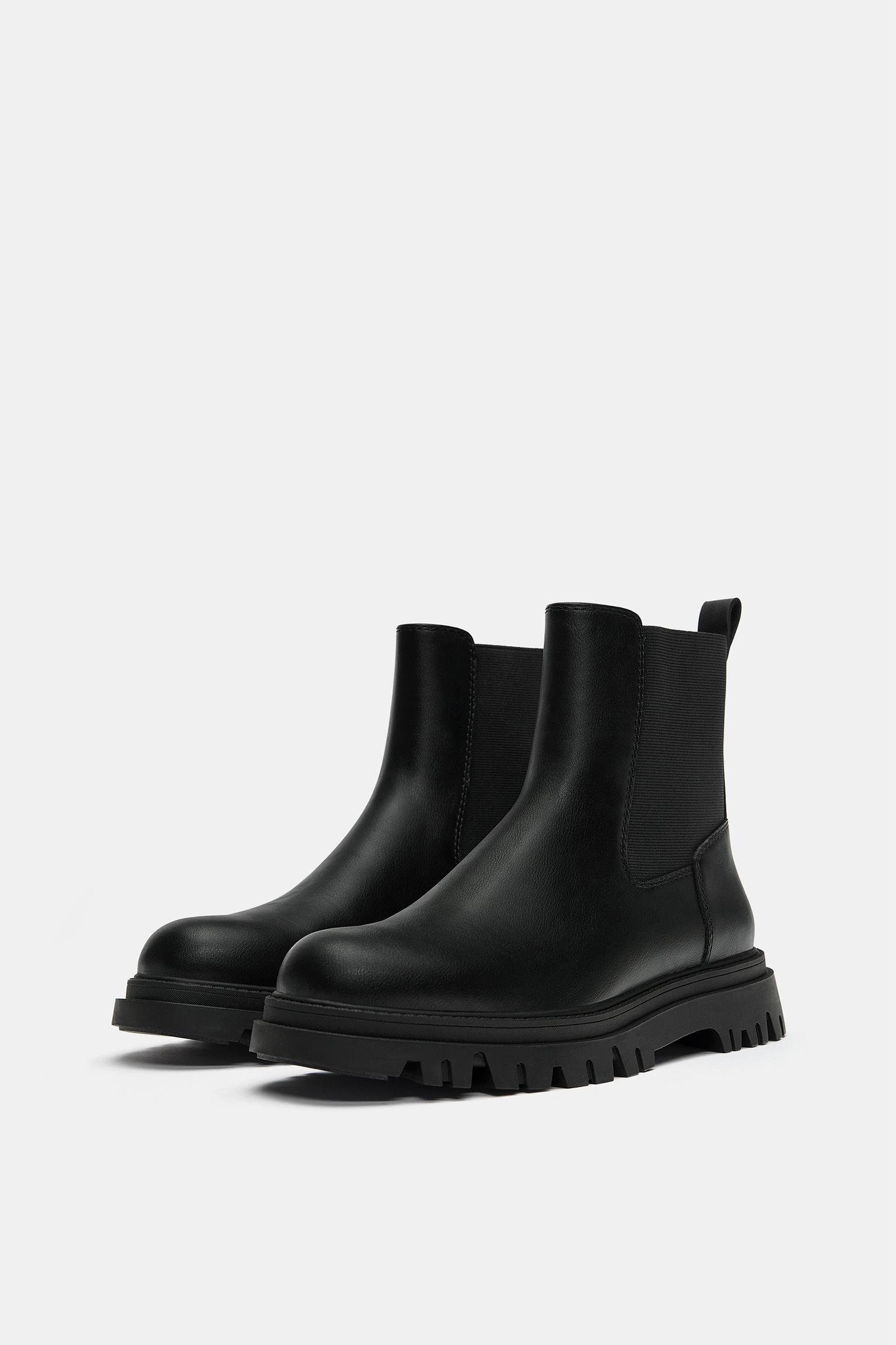 Lined Chelsea boots — Black