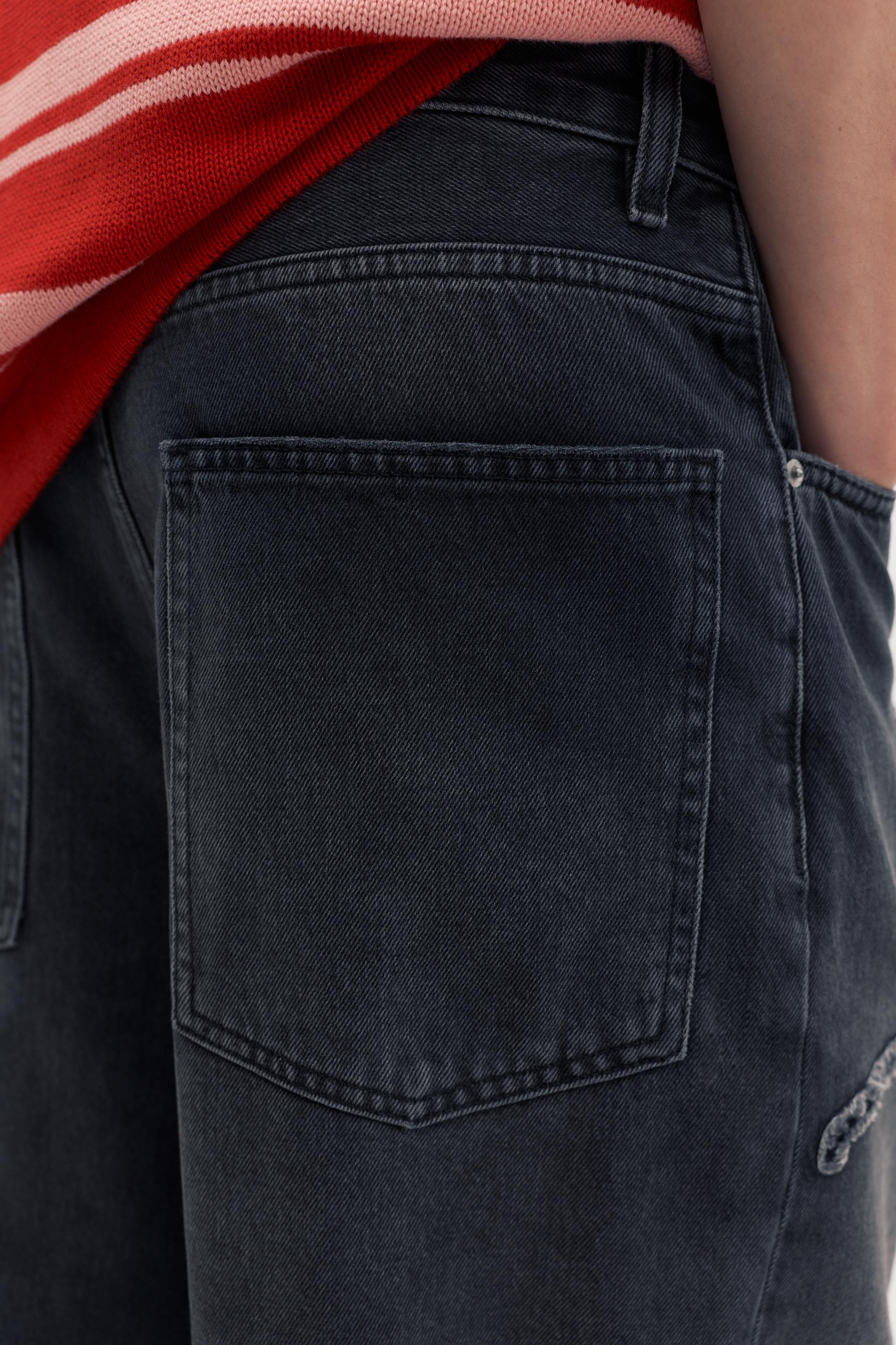 STWD skater denim Bermuda shorts — Faded black