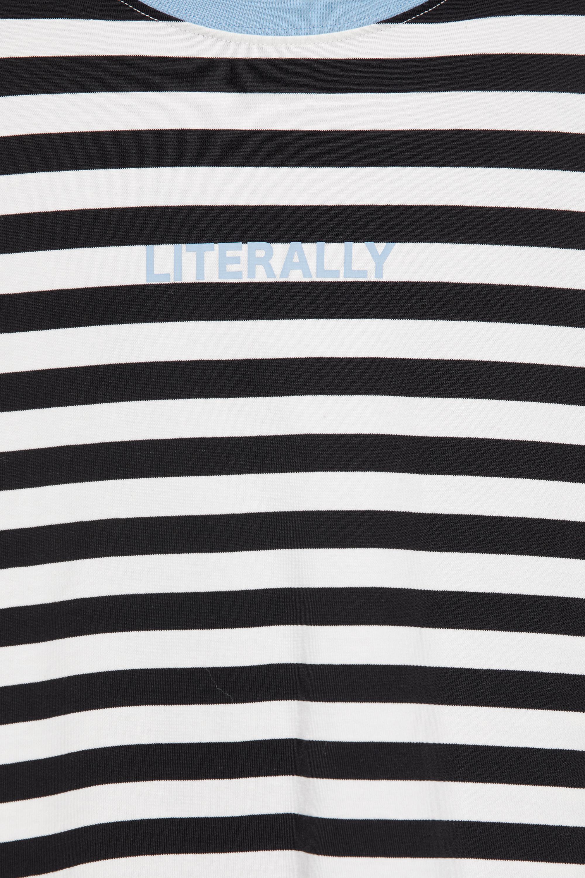 Oversize striped T-shirt — Black