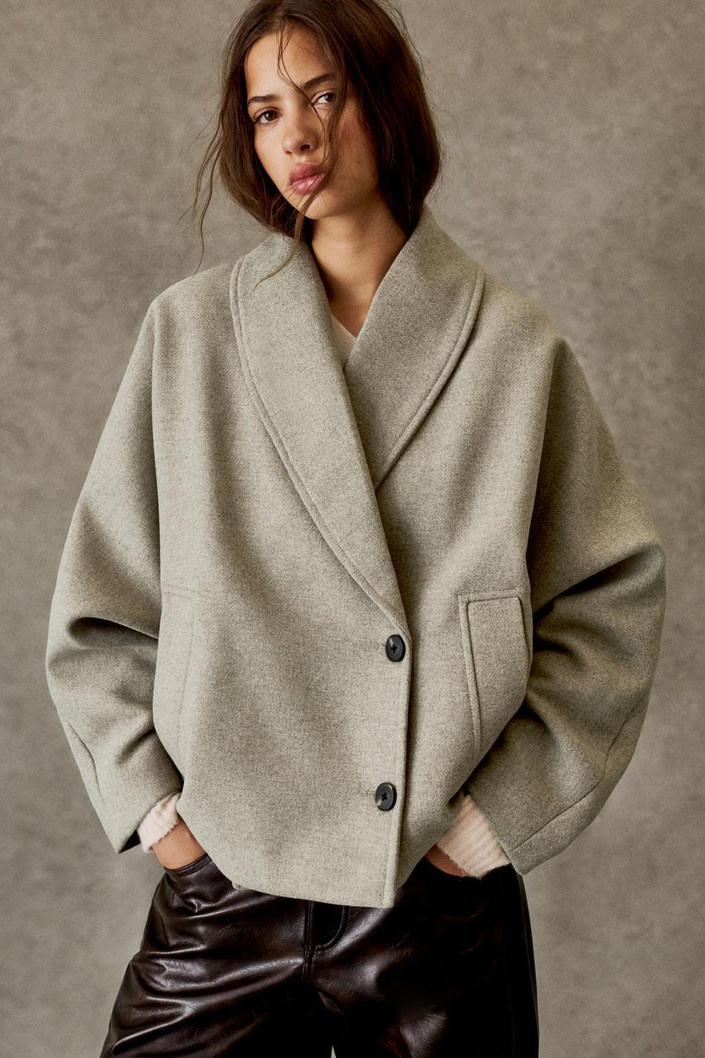 Manteau court en drap de laine manches volume pull&bear