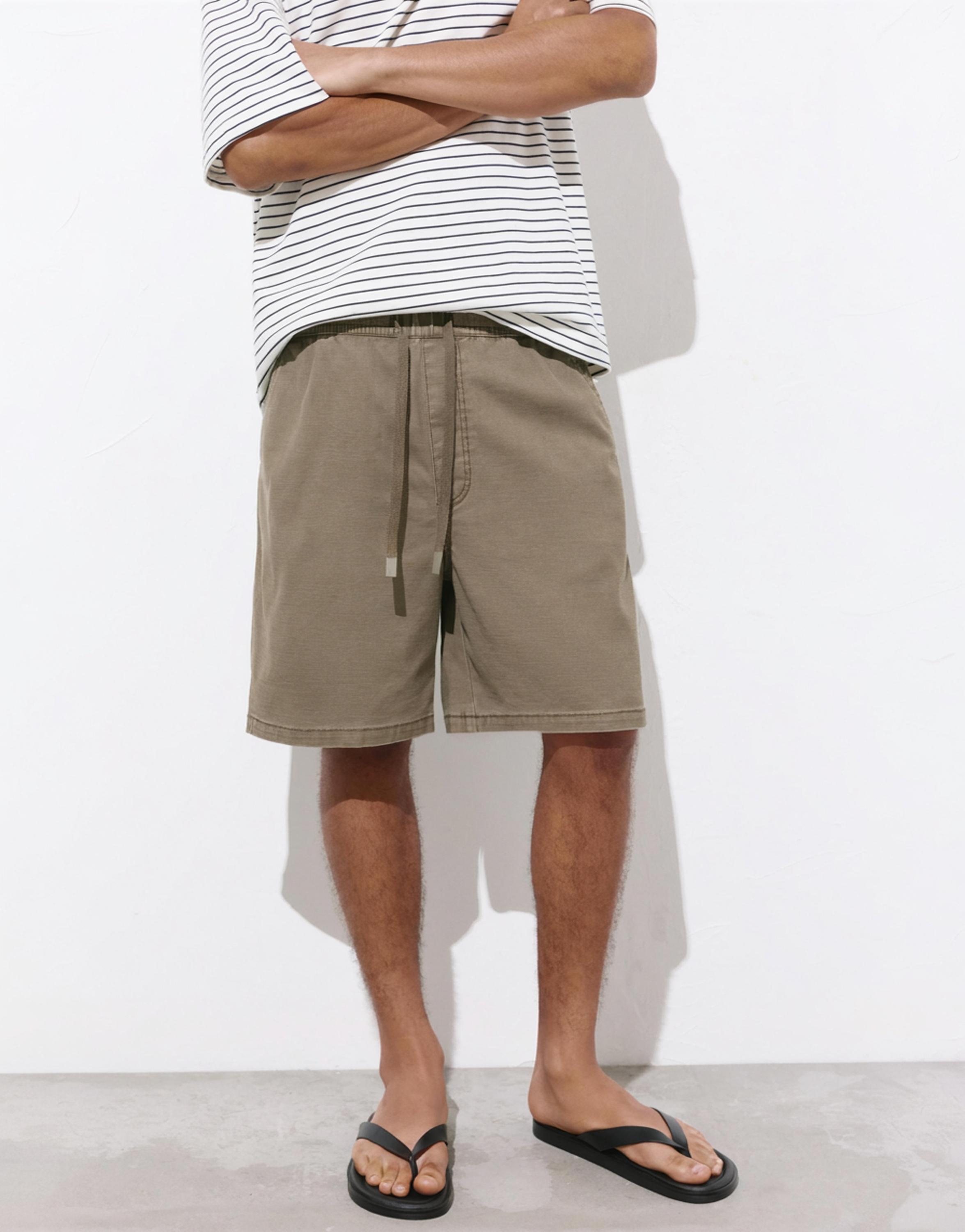 Bermuda sweat shorts — Khaki