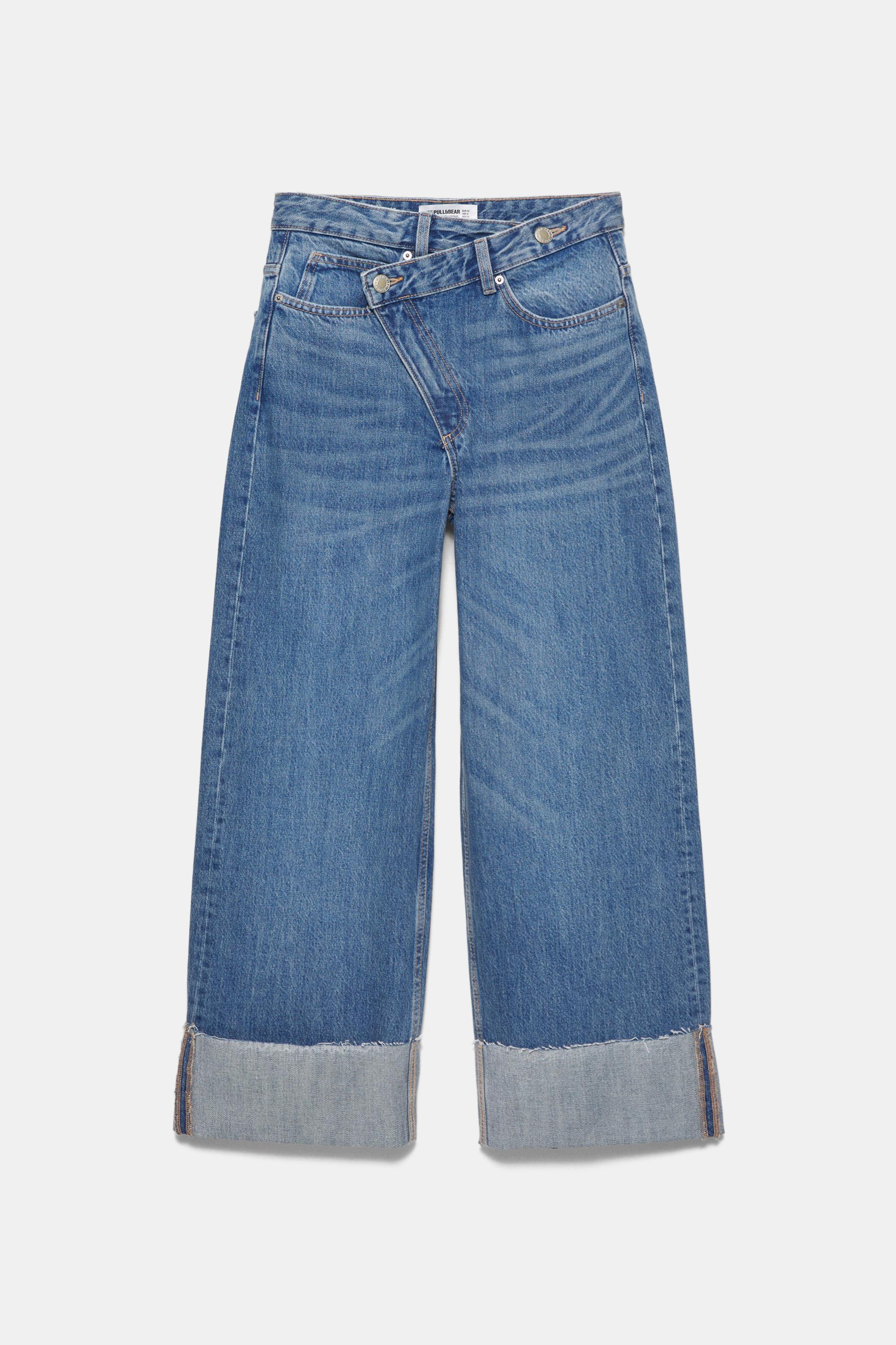 Baggy jeans with crossover waistband