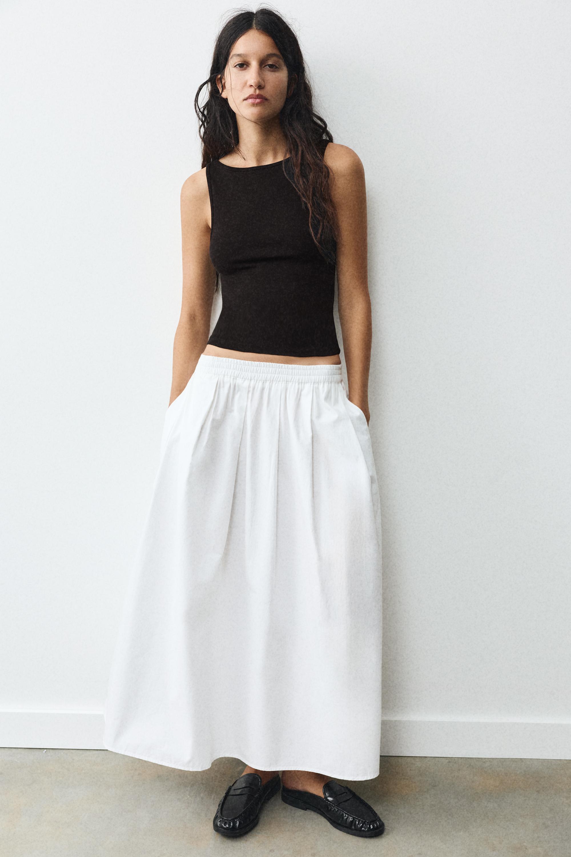 Boat neck tank top — Black