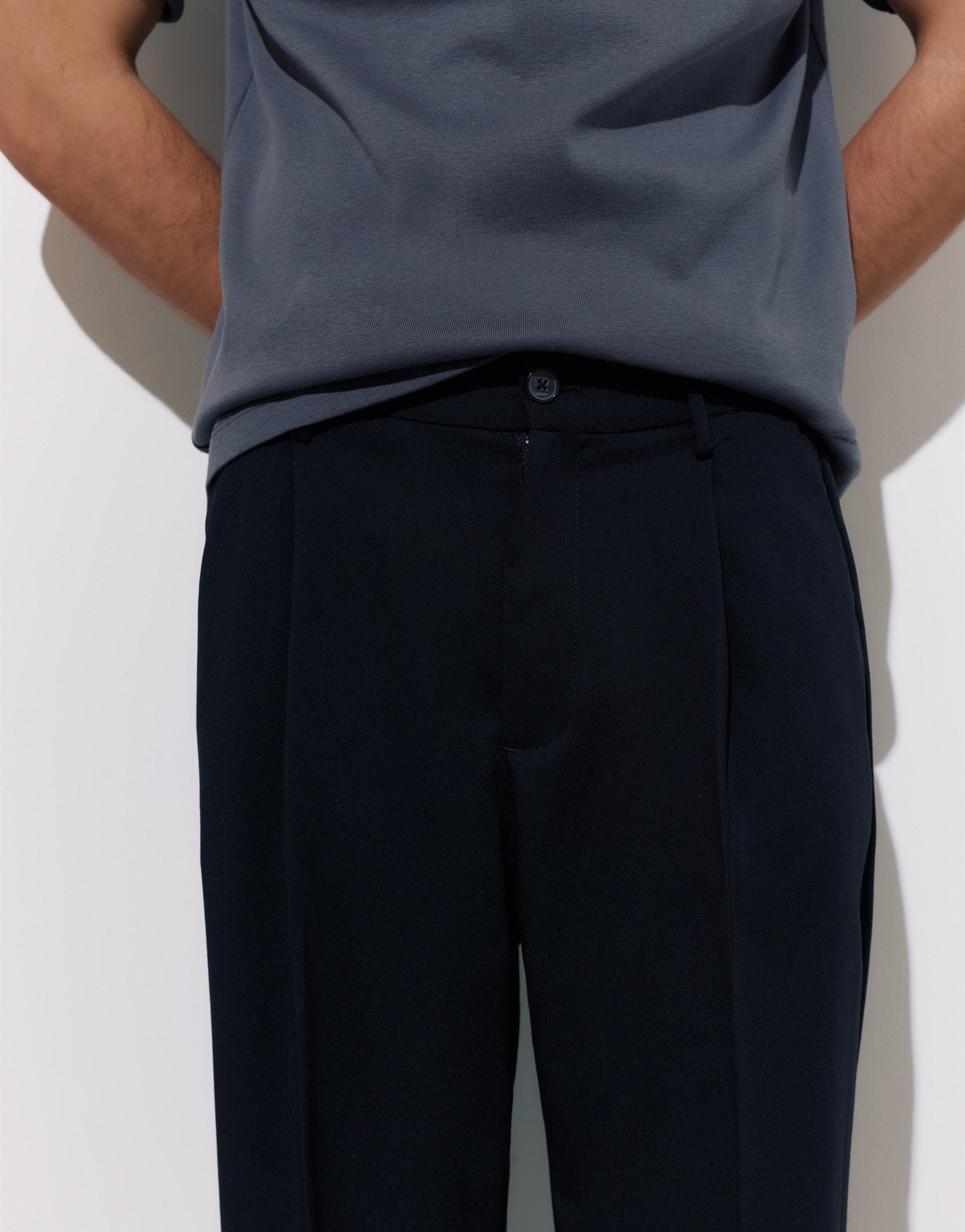 Wide-leg tailored trousers — Black