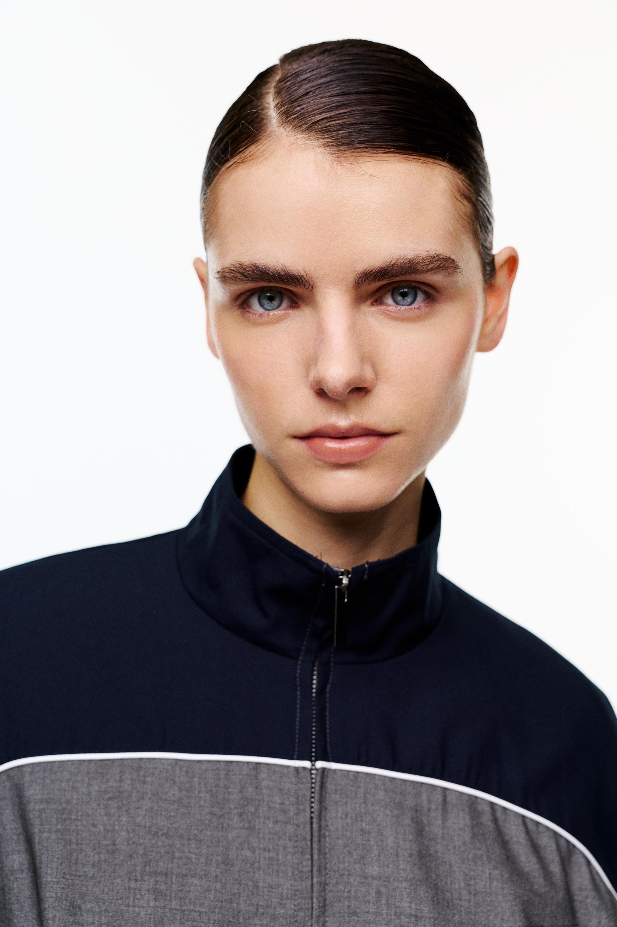 Contrast panel jacket — Pale grey