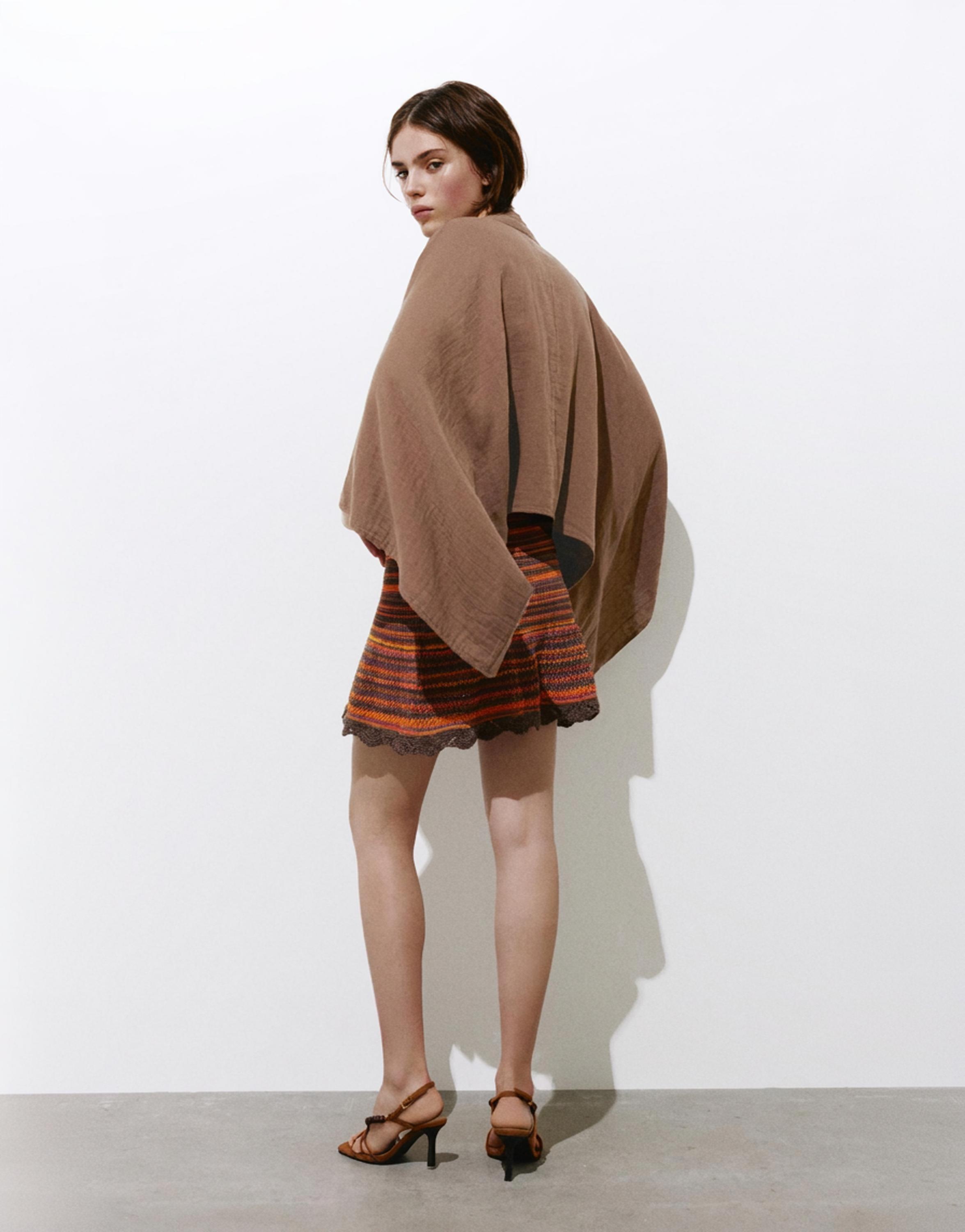 Short chiffon kimono — Brown