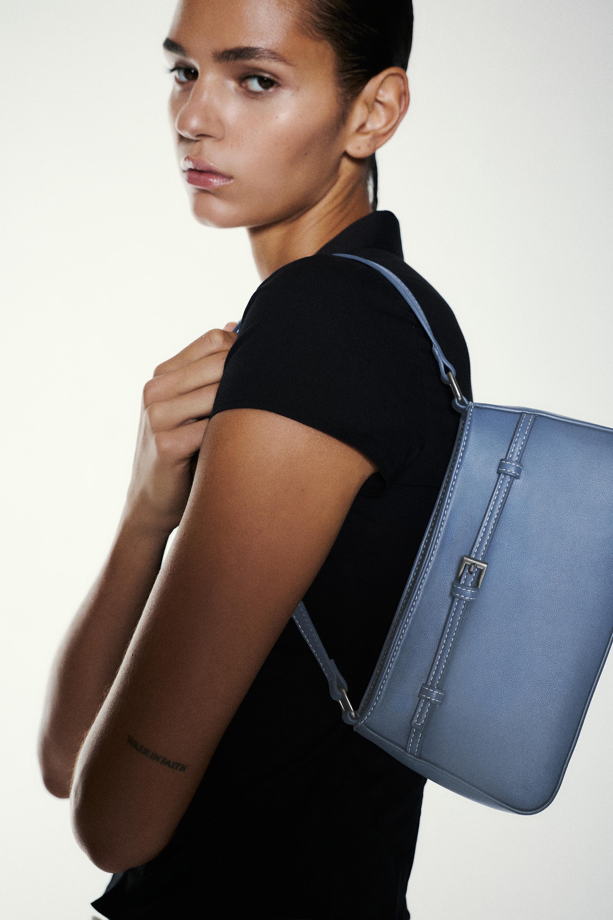 Buckle shoulder bag — Blue