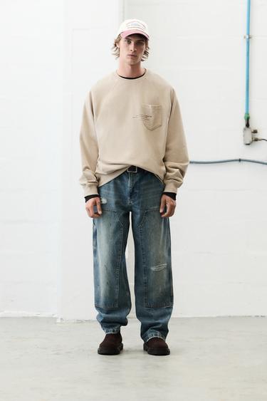 Sweatshirt with pocket and slogan — Sand 5