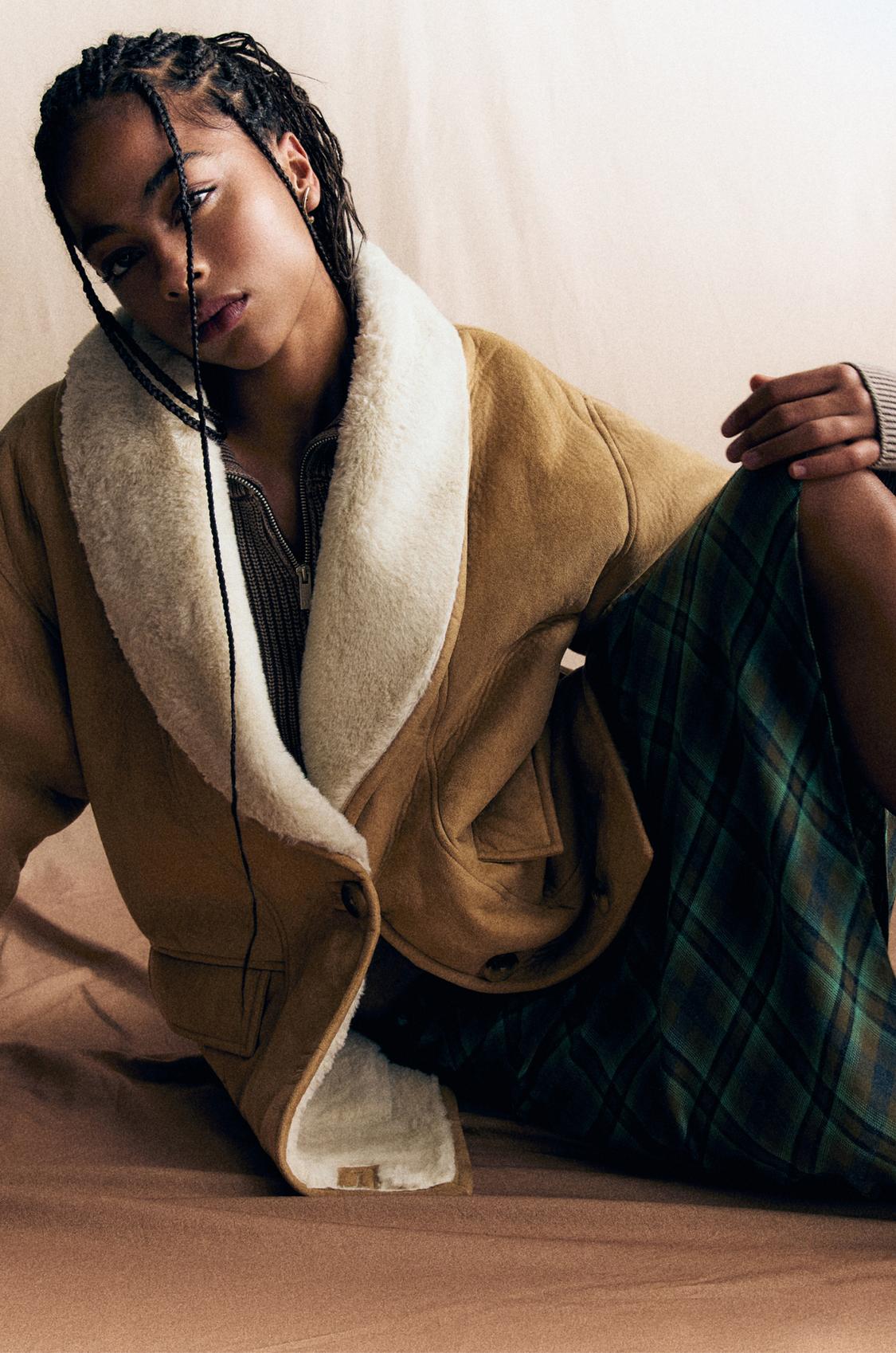 Canguro Amarillo Pull And Bear Bear Pacific Pull And Bear Cazadora