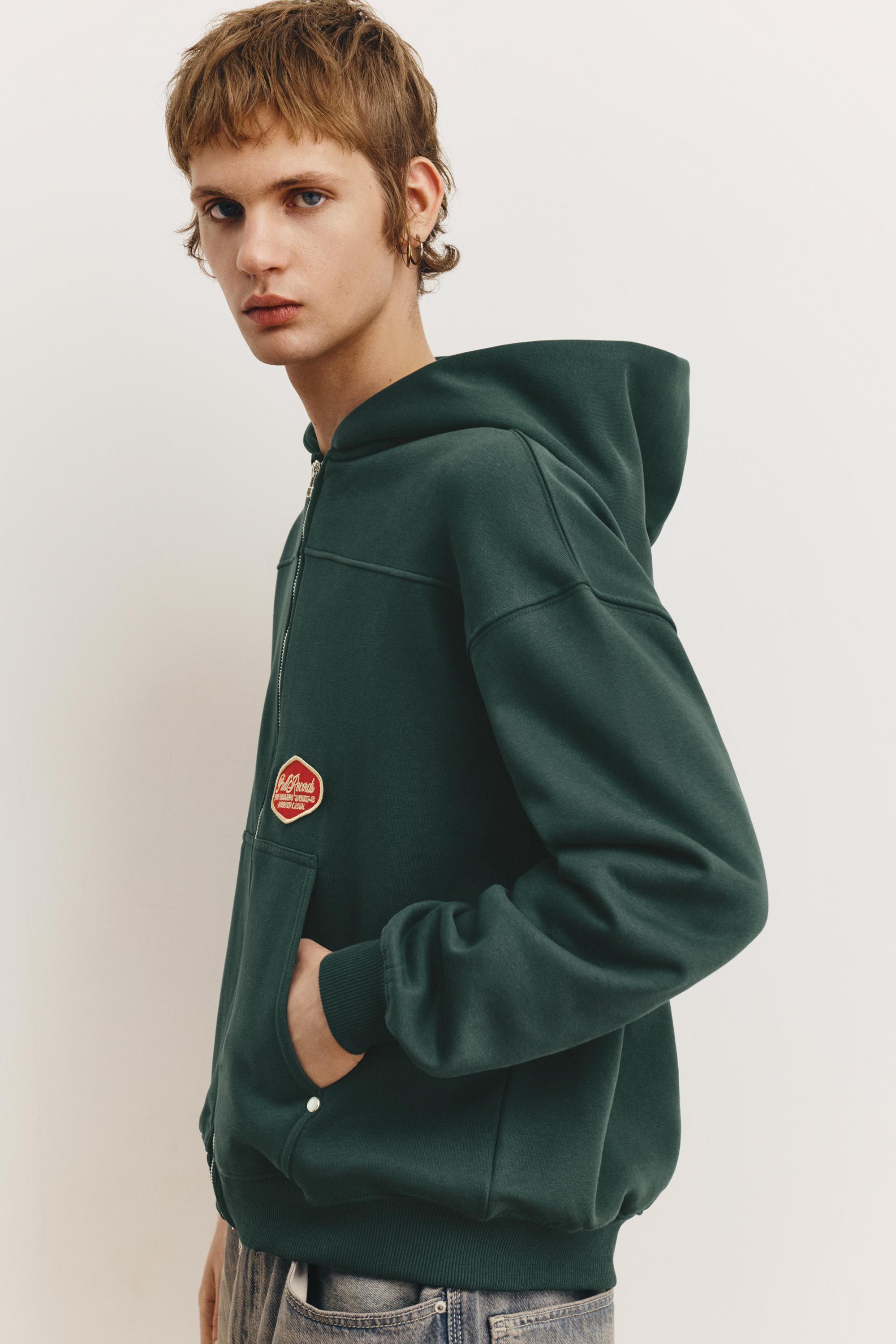 Yamalı fermuarlı kapüşonlu sweatshirt - Görsel 13
