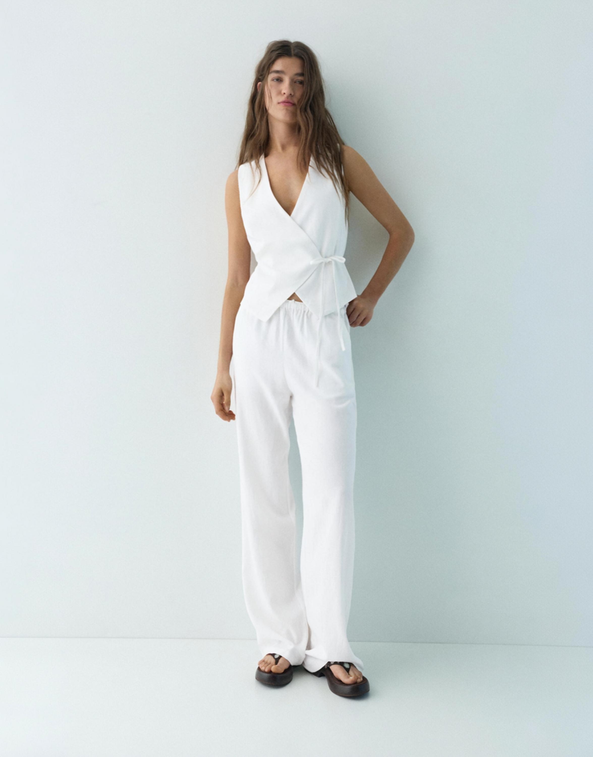 Rustic linen-blend waistcoat — White