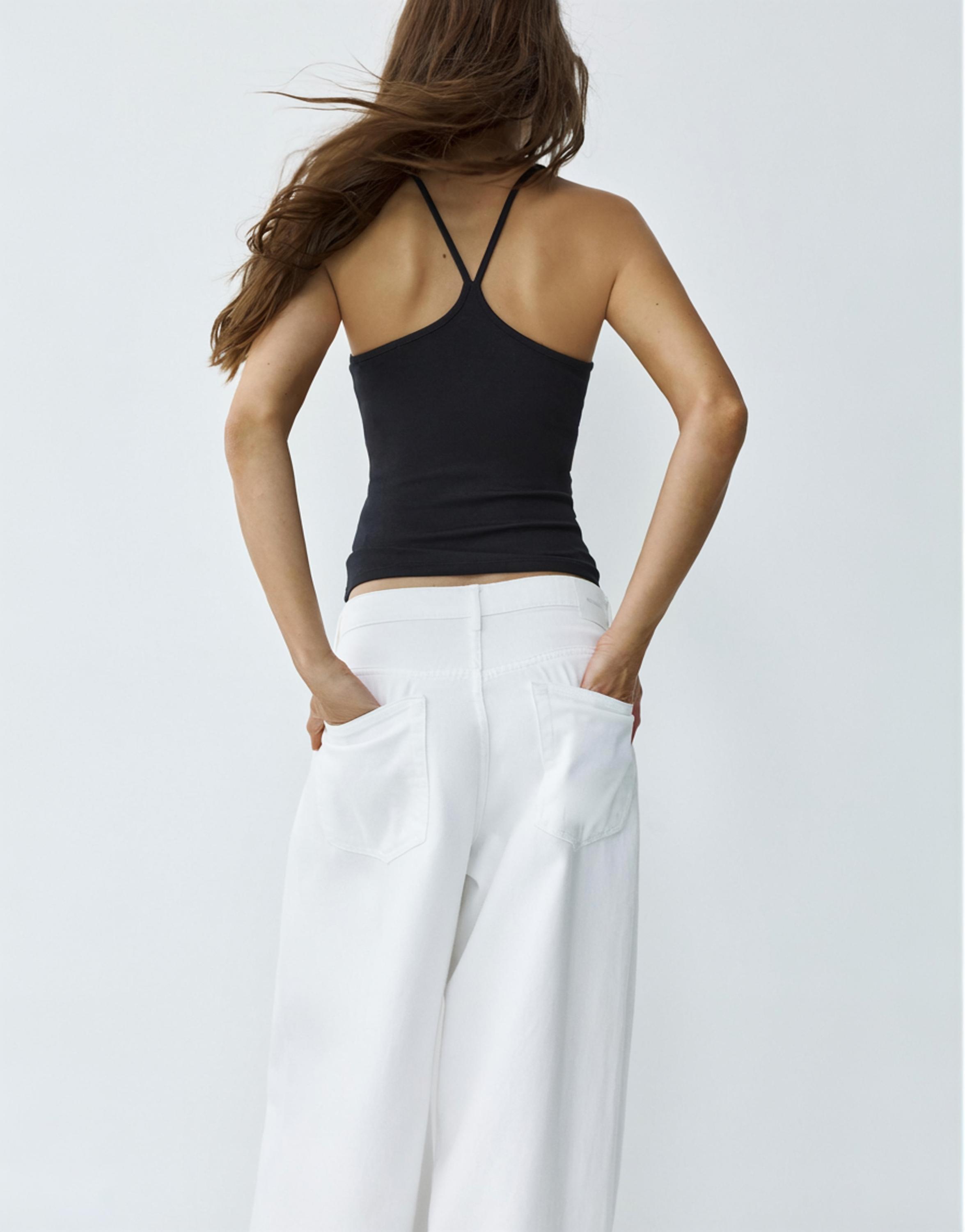 Halter-neck strappy back top — Black