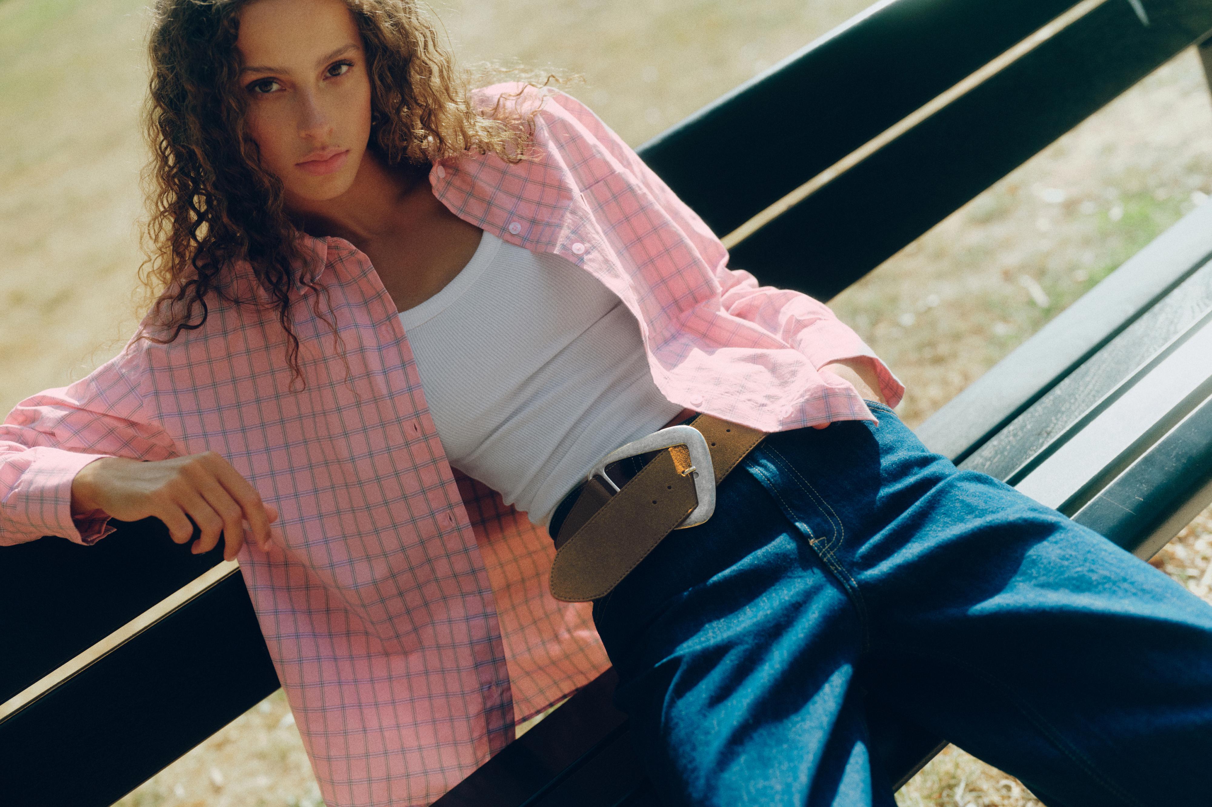Asymmetrical buckle belt — Khaki-t