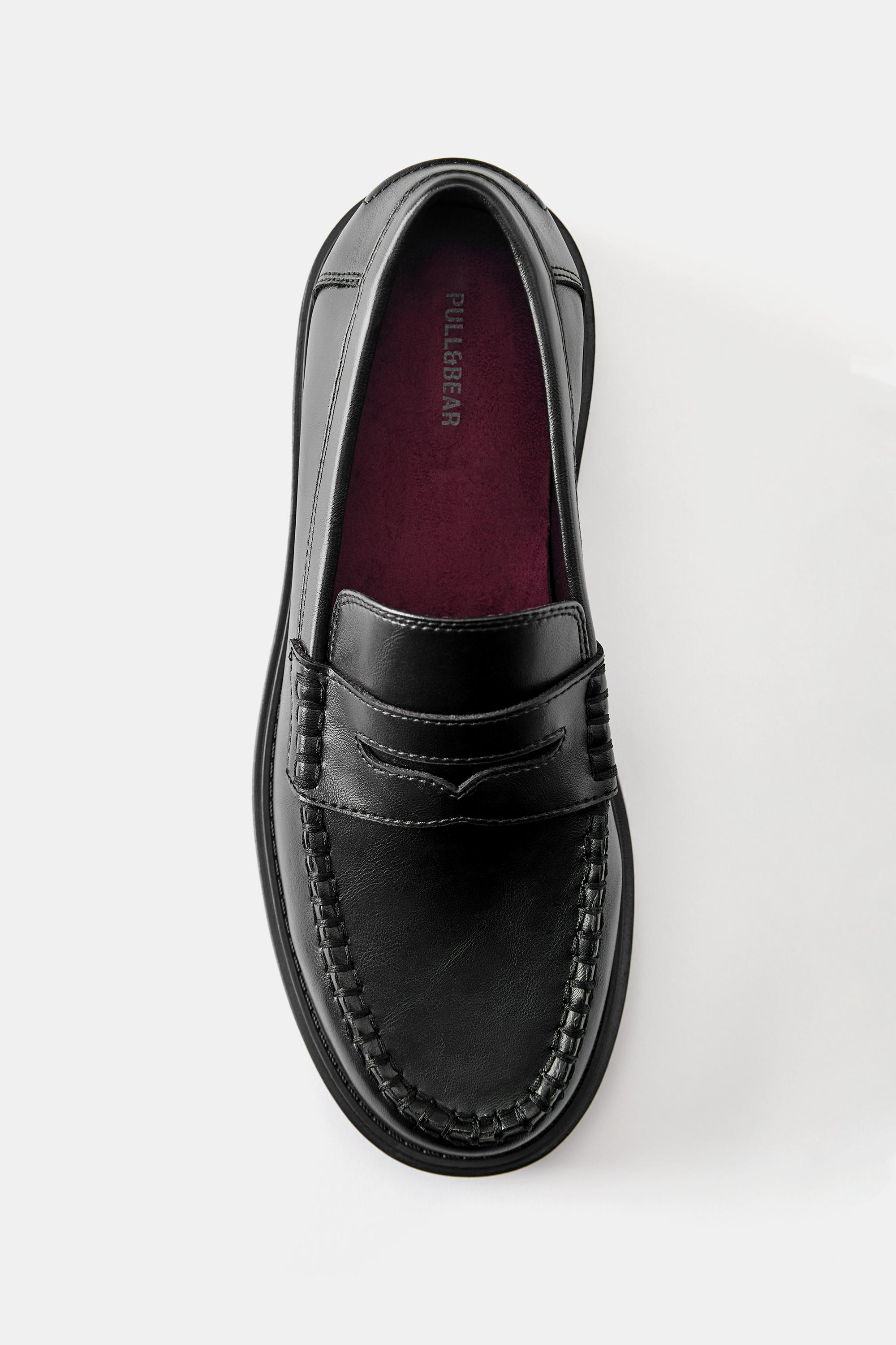 Casual loafers — Black