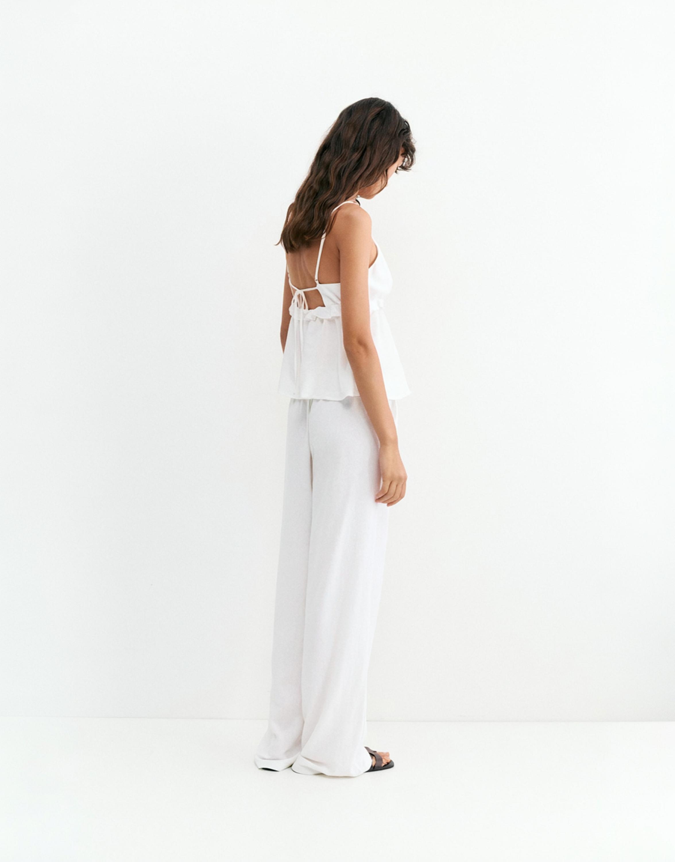 Ruffled linen top — White
