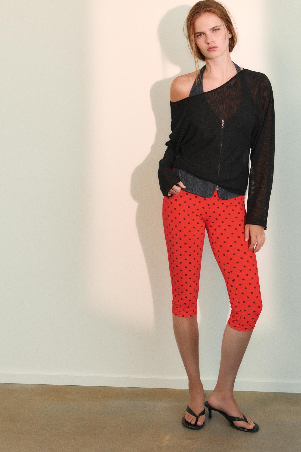 Polka dot capris — Red