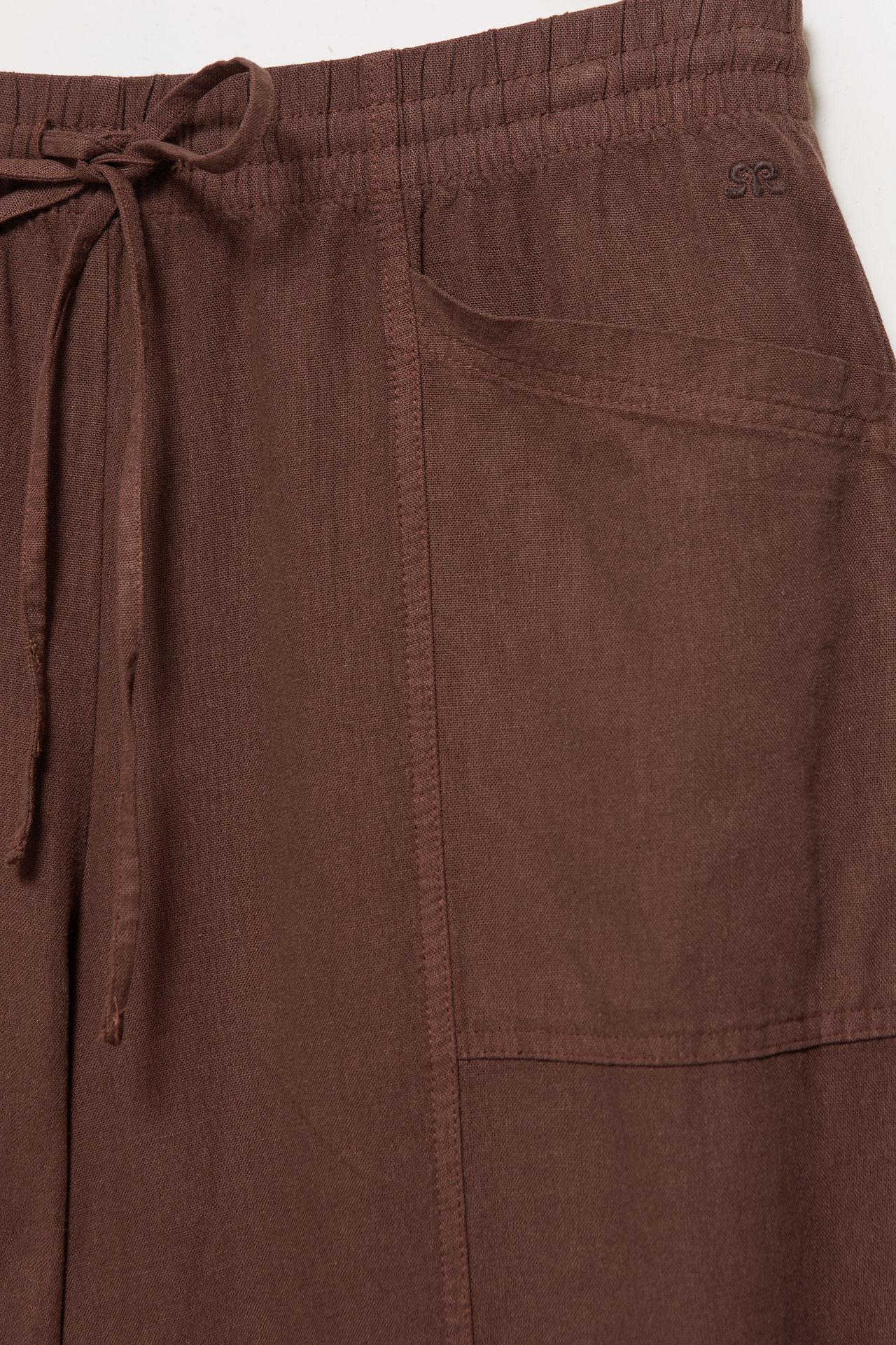Linen blend barrel trousers — Chocolate