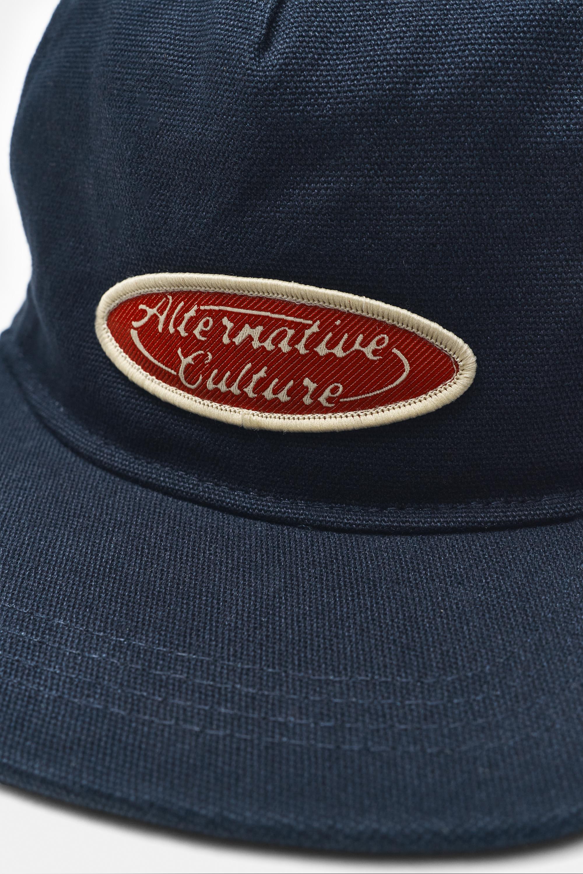 STWD cap — Navy