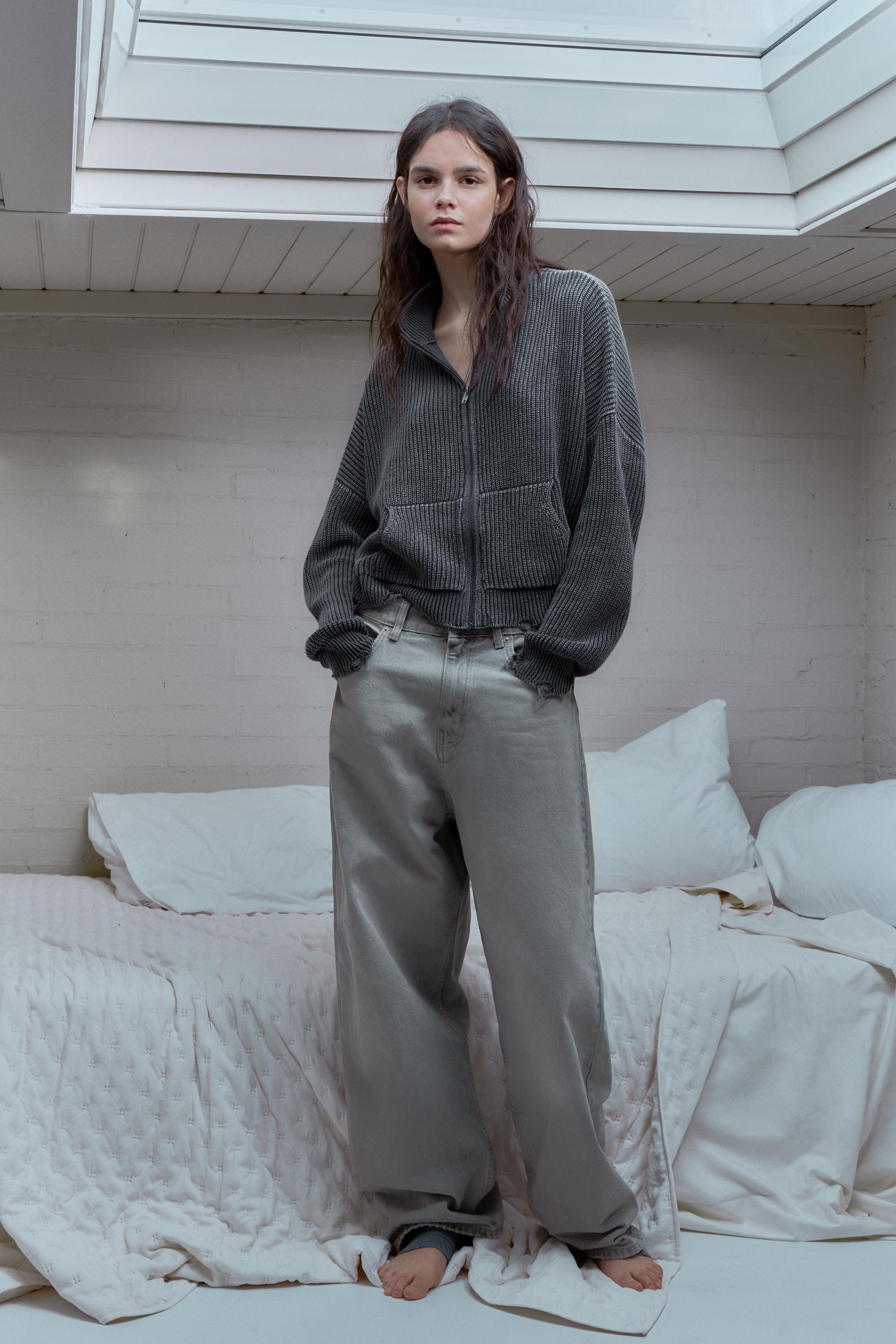 Yırtık detaylı fermuarlı hırka - Görsel 16